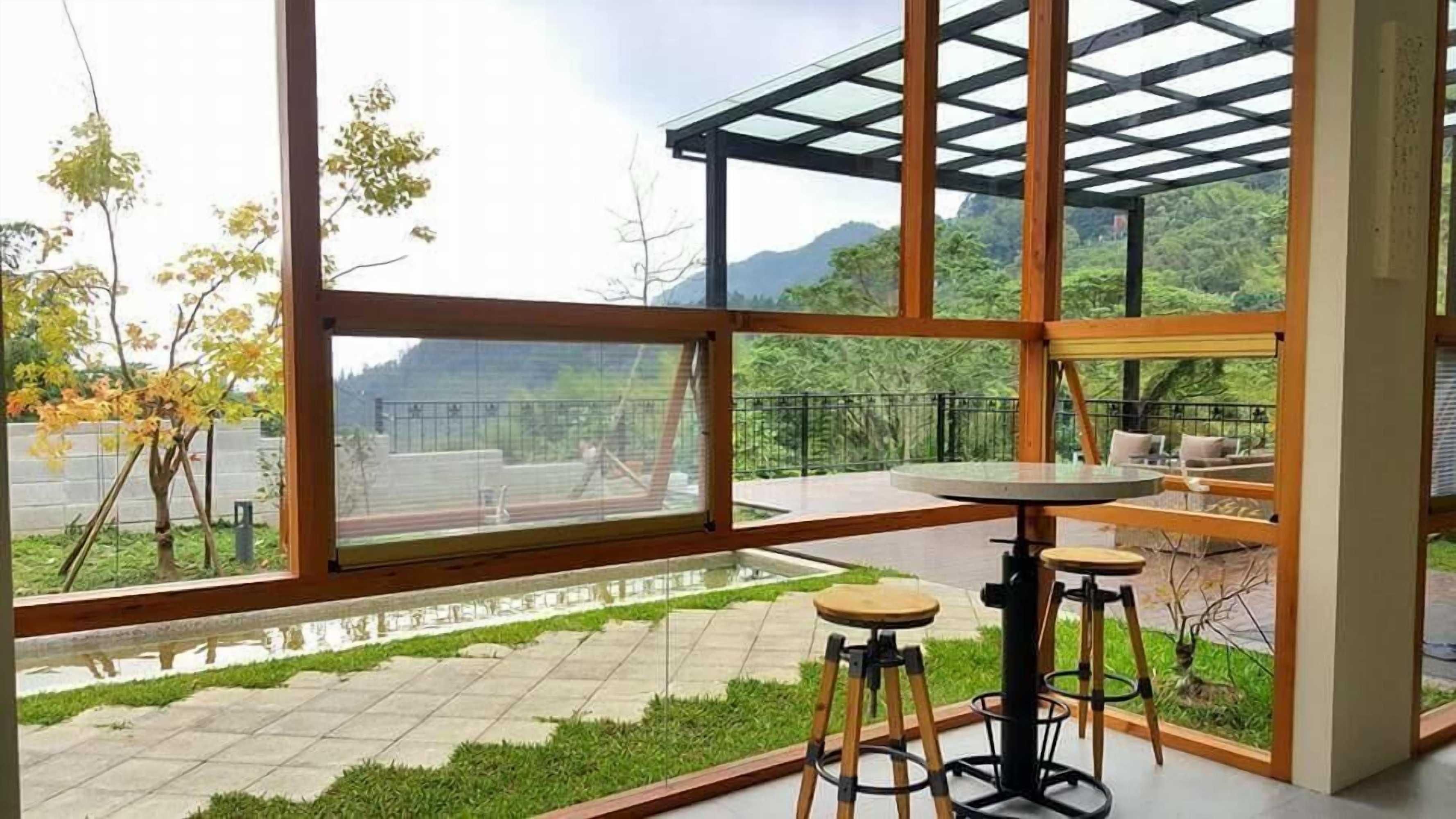 Gift card for Xi Tou in Sunny Day Inn