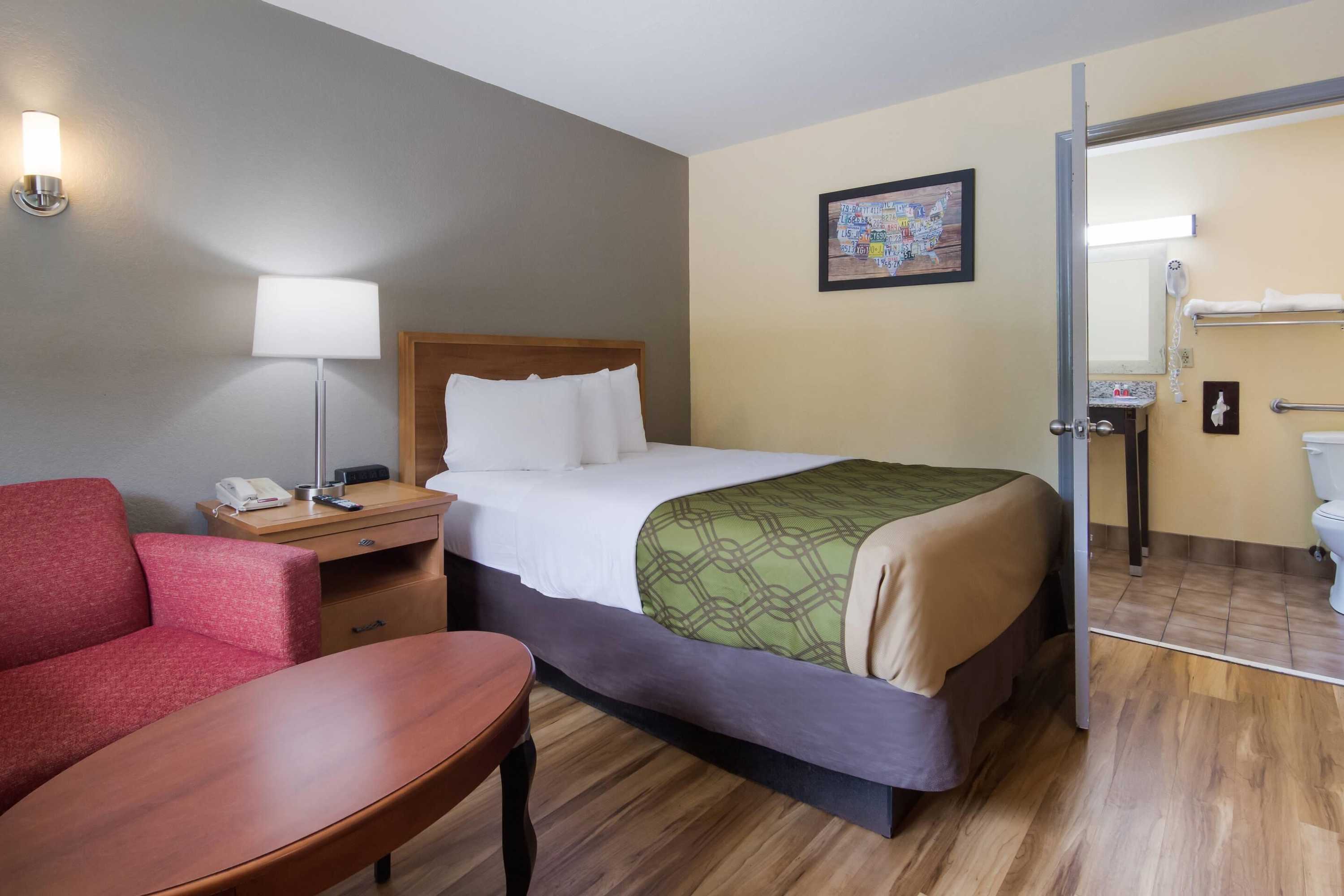 Gift card for Econo Lodge Battleboro Rocky Mount I-95 Gift card for Econo Lodge Battleboro Rocky Mount I-95