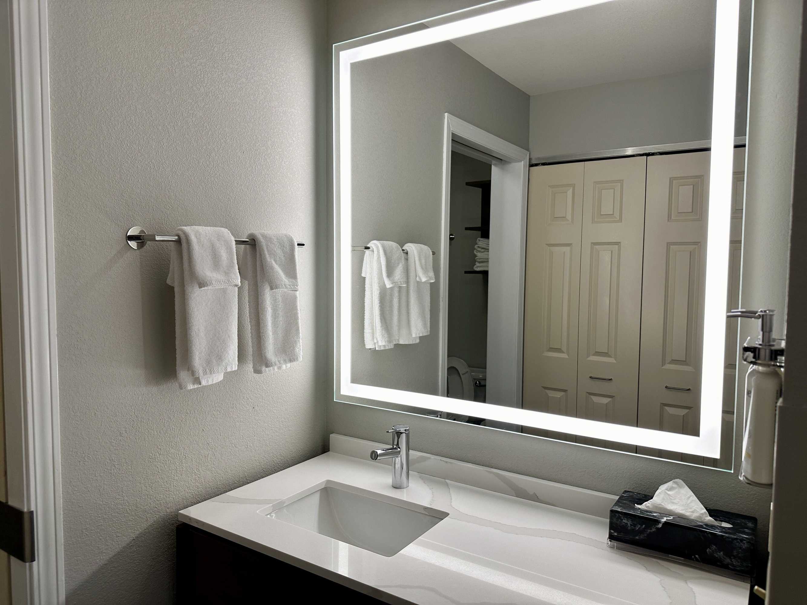 Gift card for Staybridge Suites Milwaukee West-Oconomowoc by Ihg Gift card for Staybridge Suites Milwaukee West-Oconomowoc by Ihg