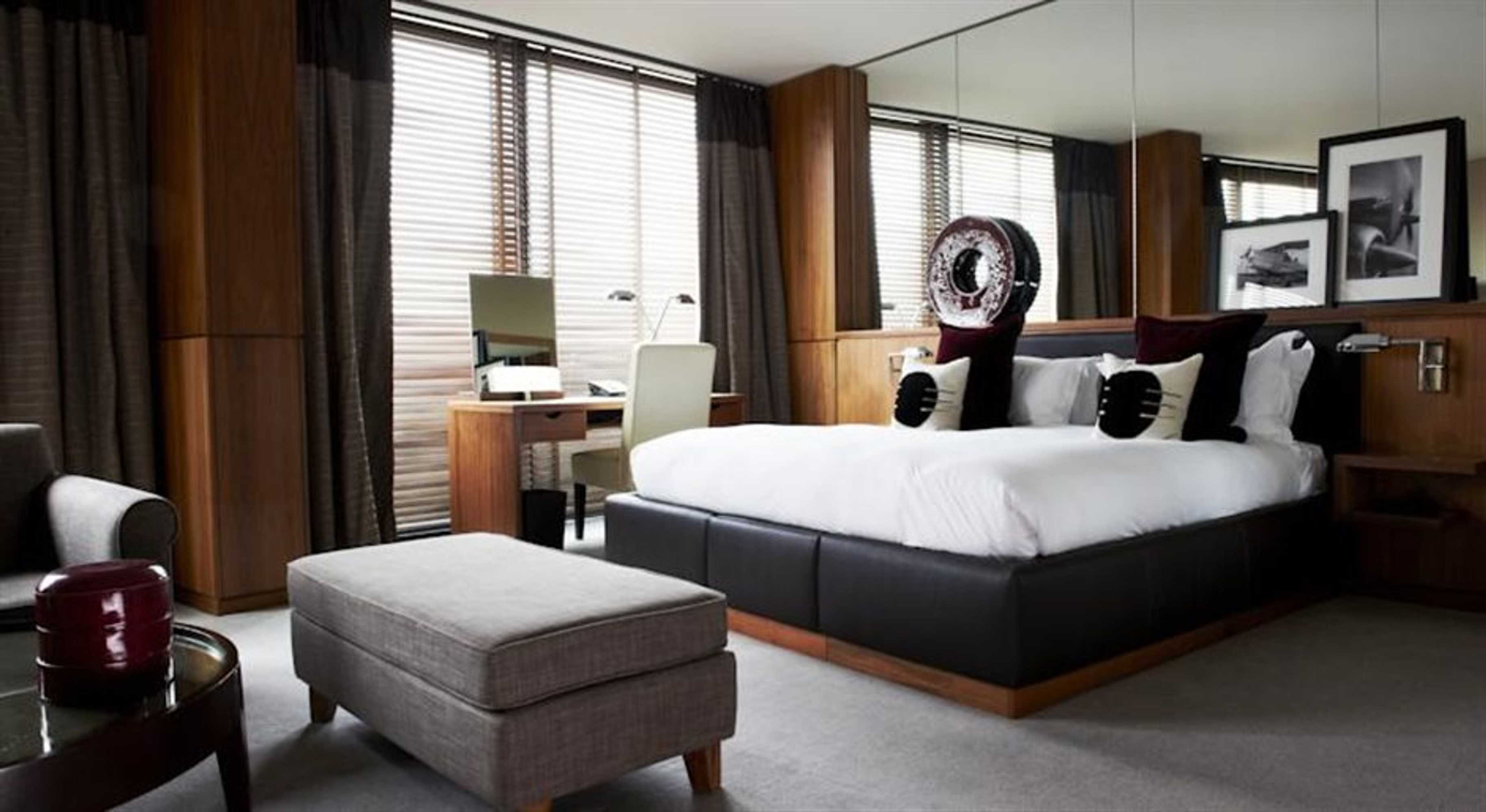 Gift card for Aviator Hotel