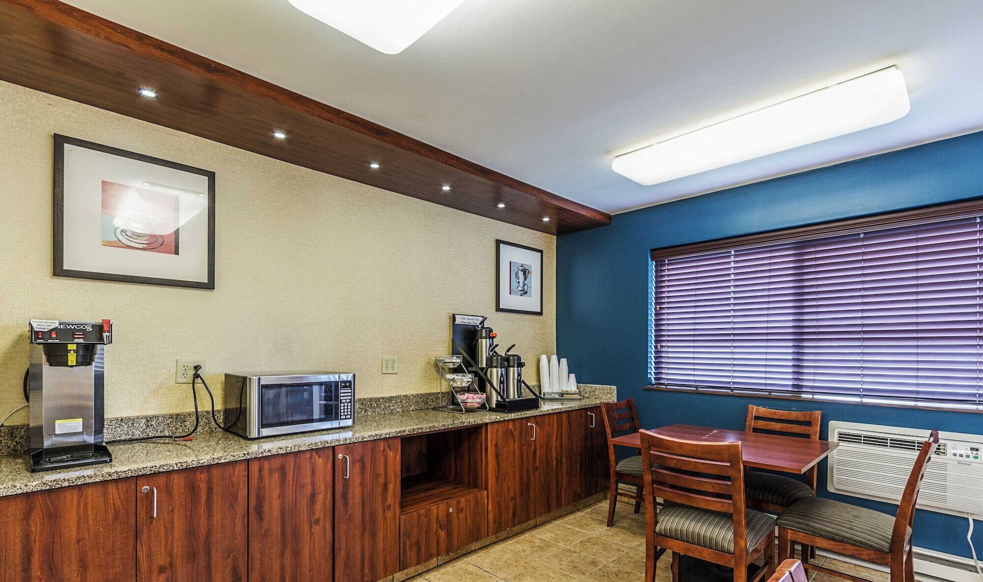 Gift card for Motel 6 Green Bay, WI - Lambeau