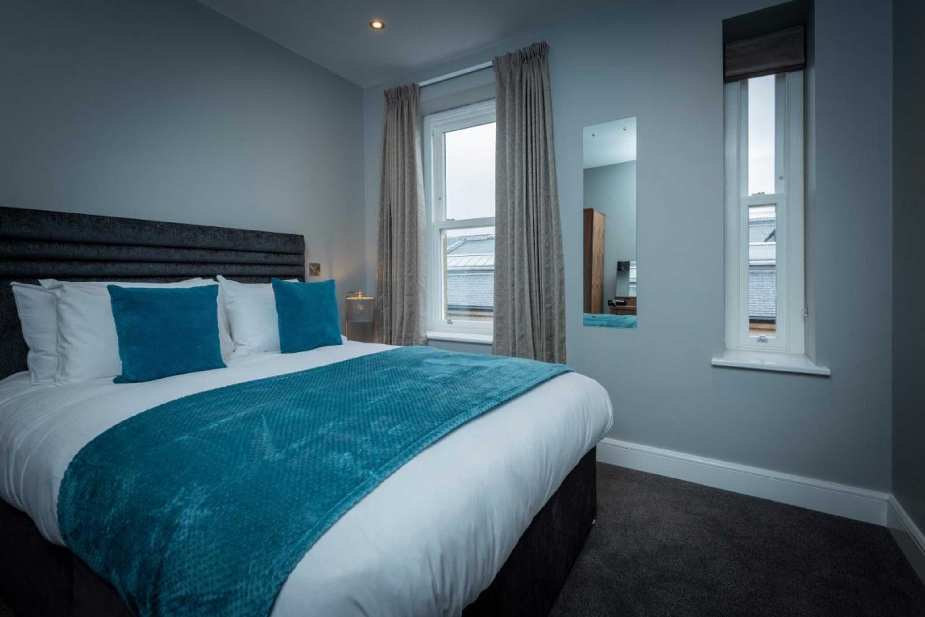 Gift card for Gordon Moon Suites Bolton Centre Apartments Gift card for Gordon Moon Suites Bolton Centre Apartments