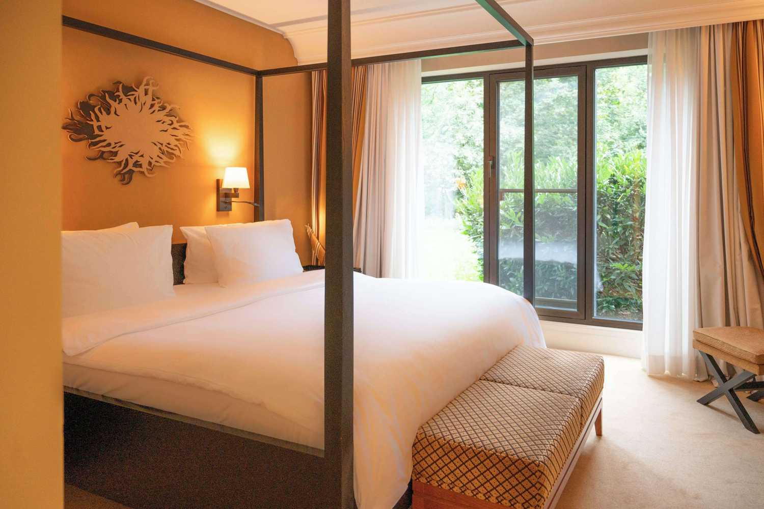 Gift card for Hilton Frankfurt Gravenbruch Gift card for Hilton Frankfurt Gravenbruch