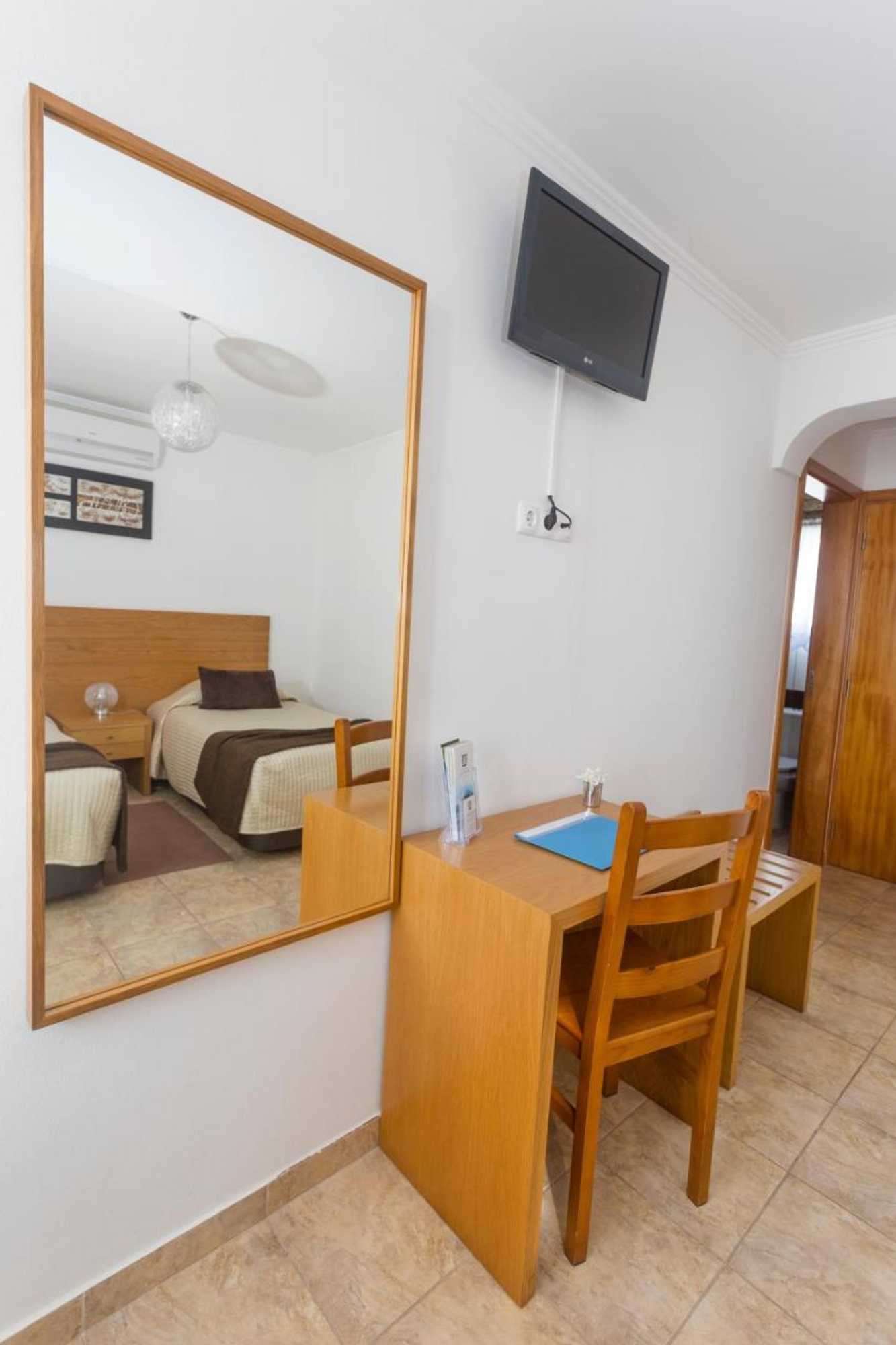 Gift card for Apartamentos Oliveira