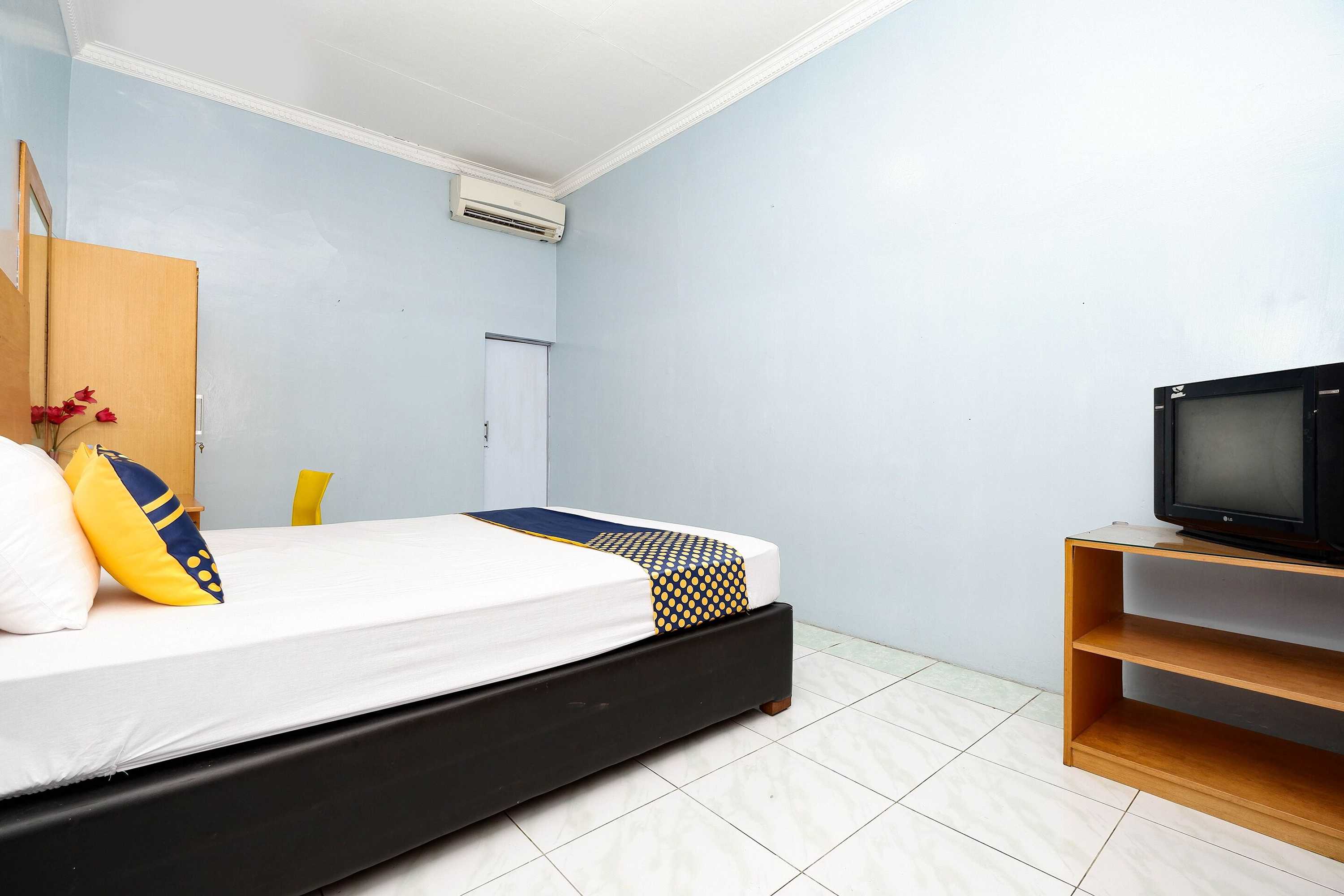Gift card for Oyo 2240 Simpang Tujuh Residence Gift card for Oyo 2240 Simpang Tujuh Residence