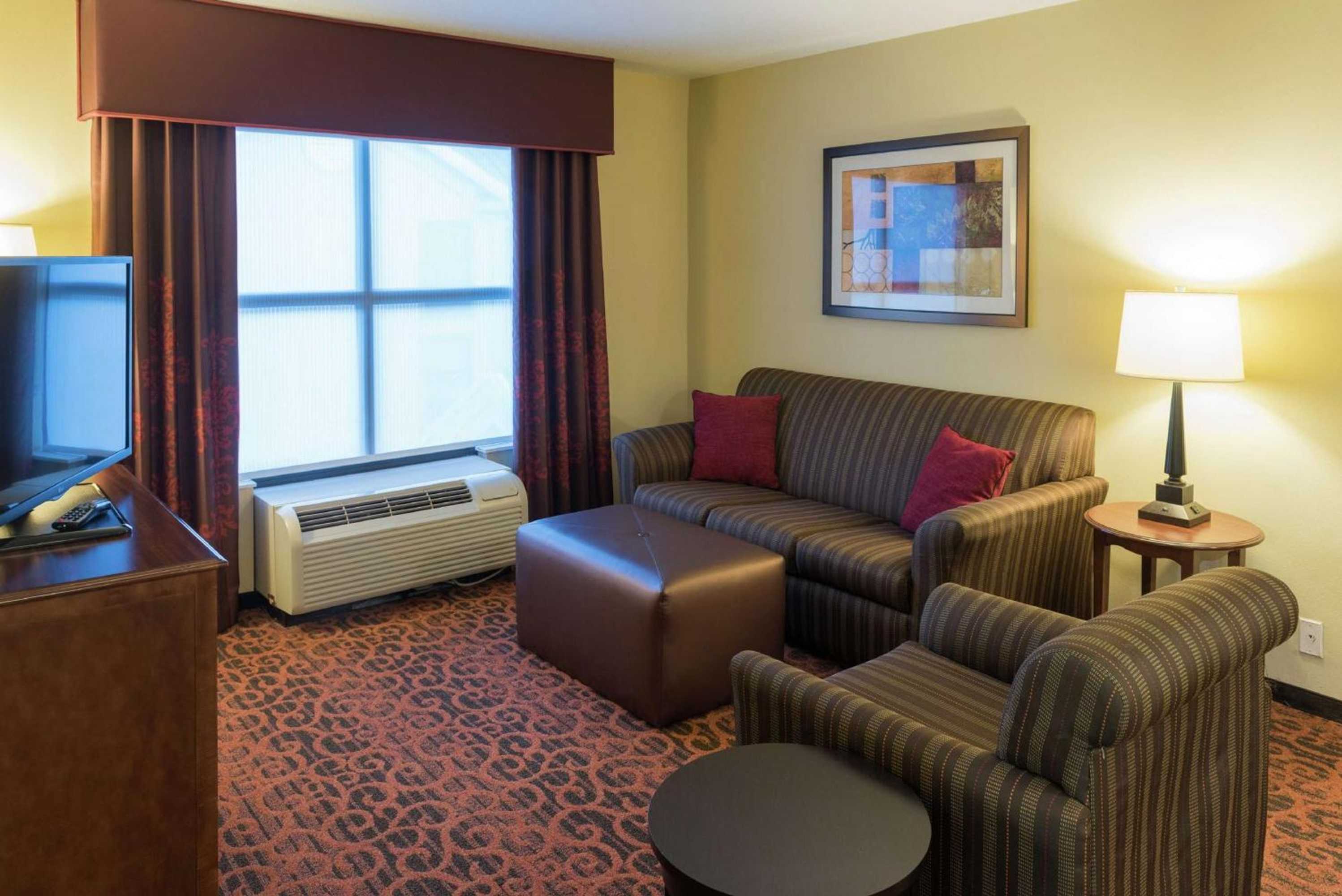 Gift card for Hampton Inn & Suites Tampa-North Gift card for Hampton Inn & Suites Tampa-North