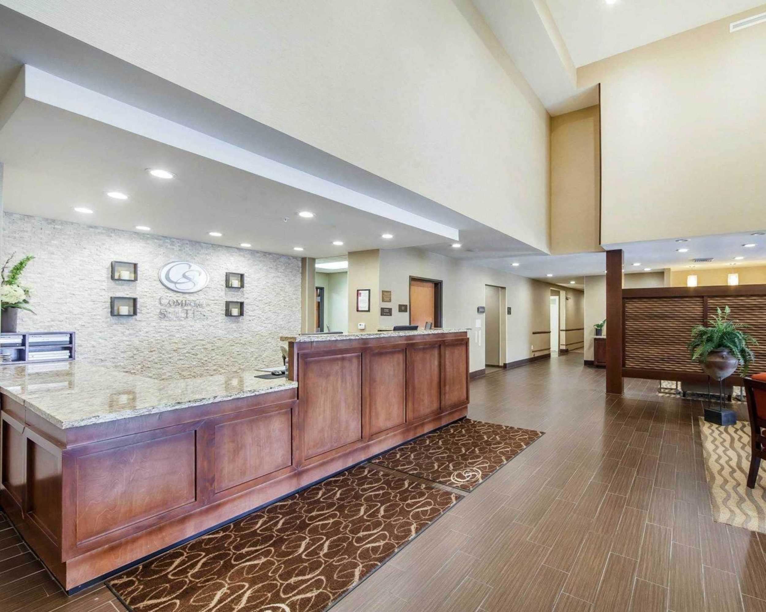 Gift card for Comfort Suites Marietta - Parkersburg Gift card for Comfort Suites Marietta - Parkersburg