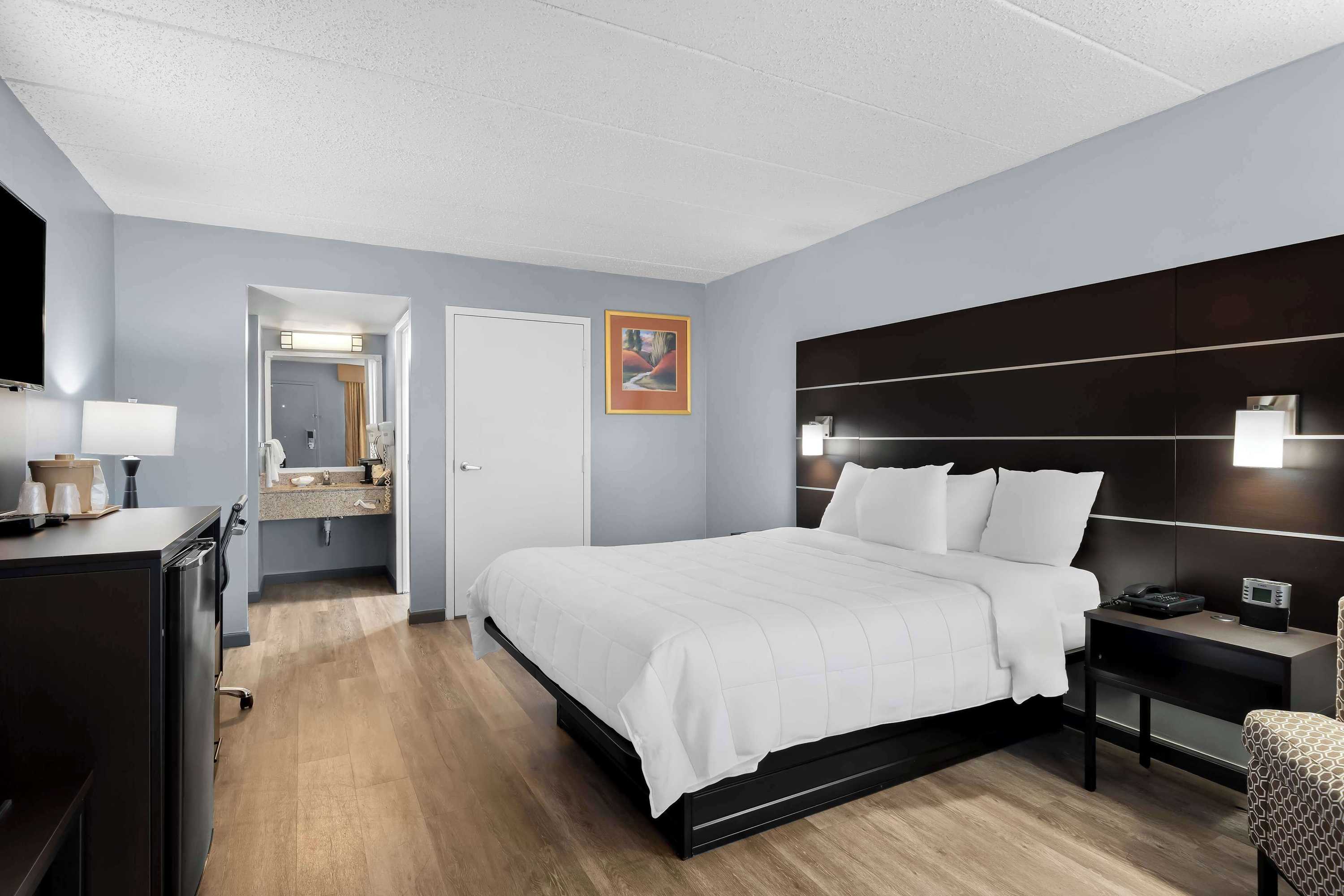 Gift card for Brandywine Valley Inn Surestay Plus by Best Western Gift card for Brandywine Valley Inn Surestay Plus by Best Western