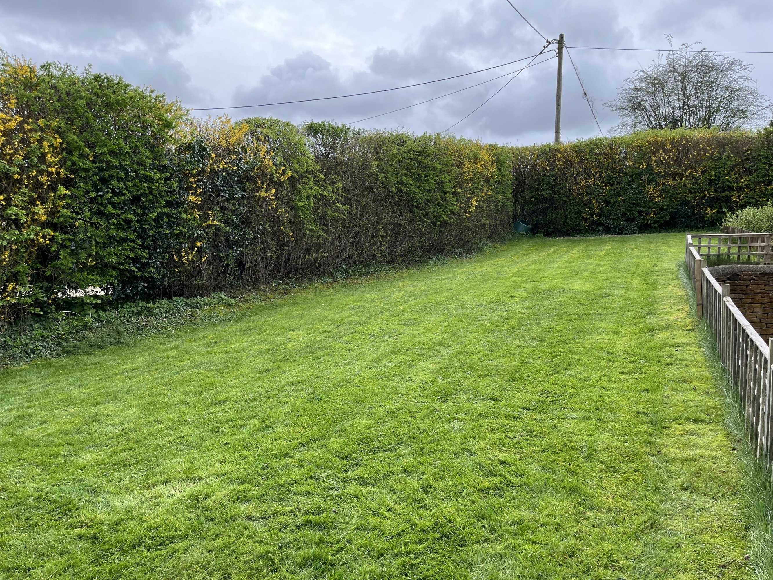 Gift card for Cherry Tree Cottage in Idyllic Cotswold Village