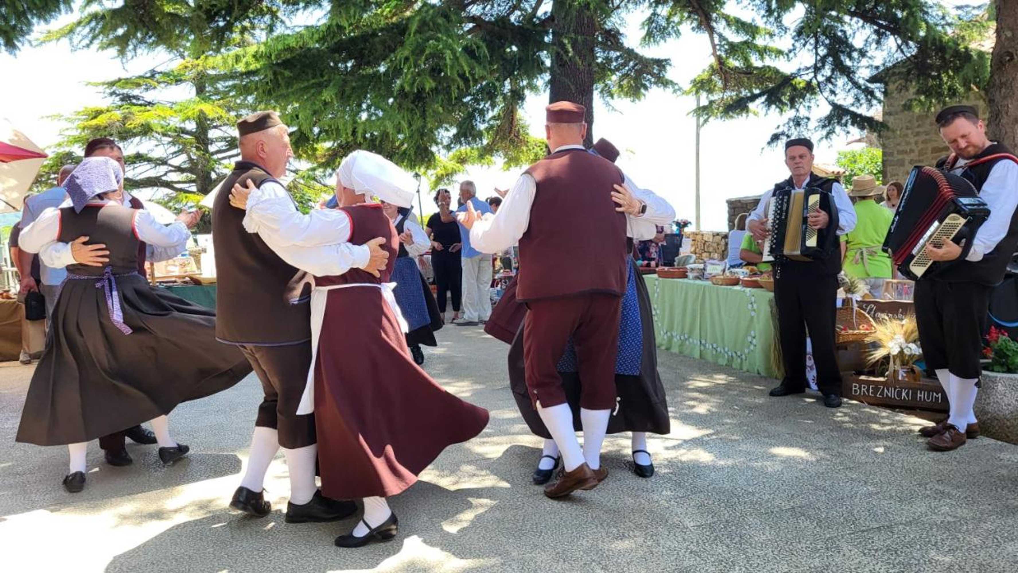 Gift card for Villa San Vito - Tilia, Olea, Rosmarinus