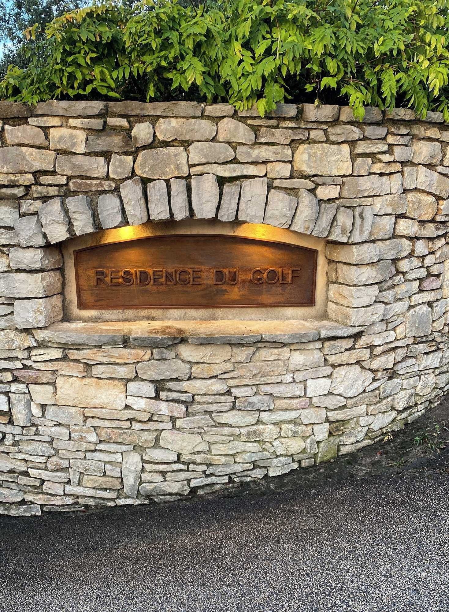 Gift card for Golf & Residence de Nimes Vacquerolles Gift card for Golf & Residence de Nimes Vacquerolles