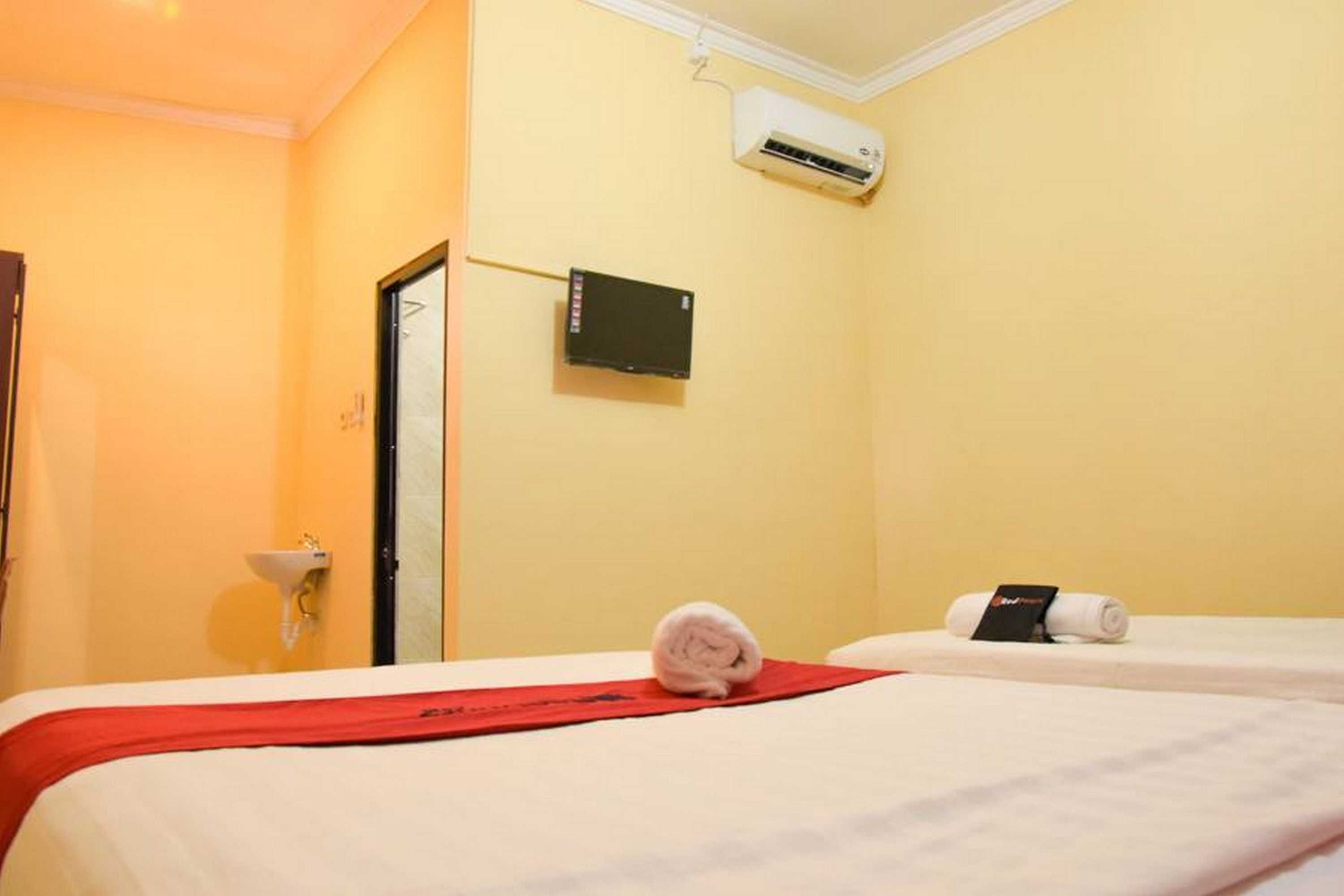 Gift card for Reddoorz Near Terminal A Adisucipto Airport Gift card for Reddoorz Near Terminal A Adisucipto Airport