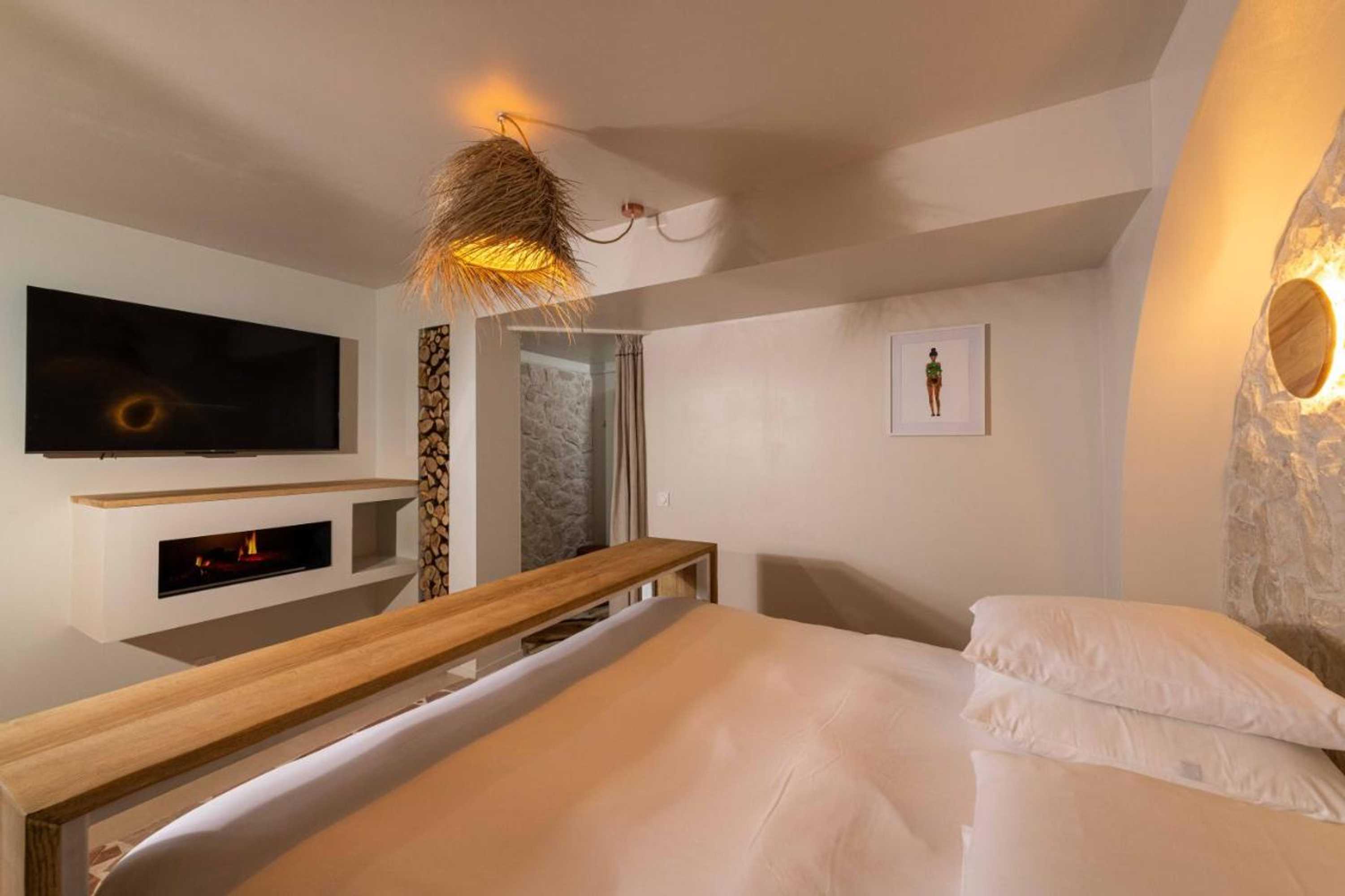 Gift card for Minamina, Chambre Avec Jacuzzi Privatif Gift card for Minamina, Chambre Avec Jacuzzi Privatif