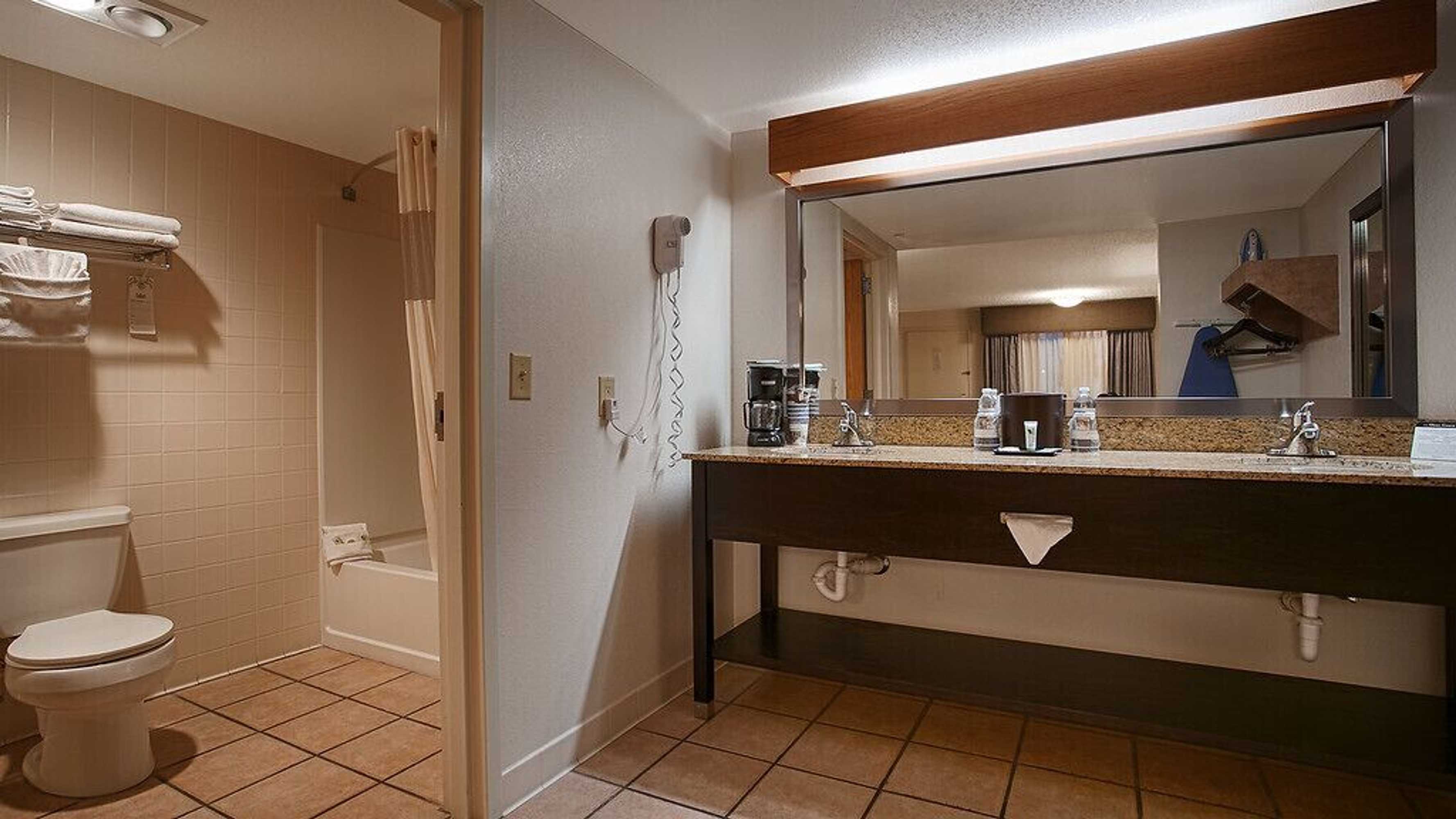 Gift card for Stevens Inn a Howard Johnson by Wyndham Gift card for Stevens Inn a Howard Johnson by Wyndham