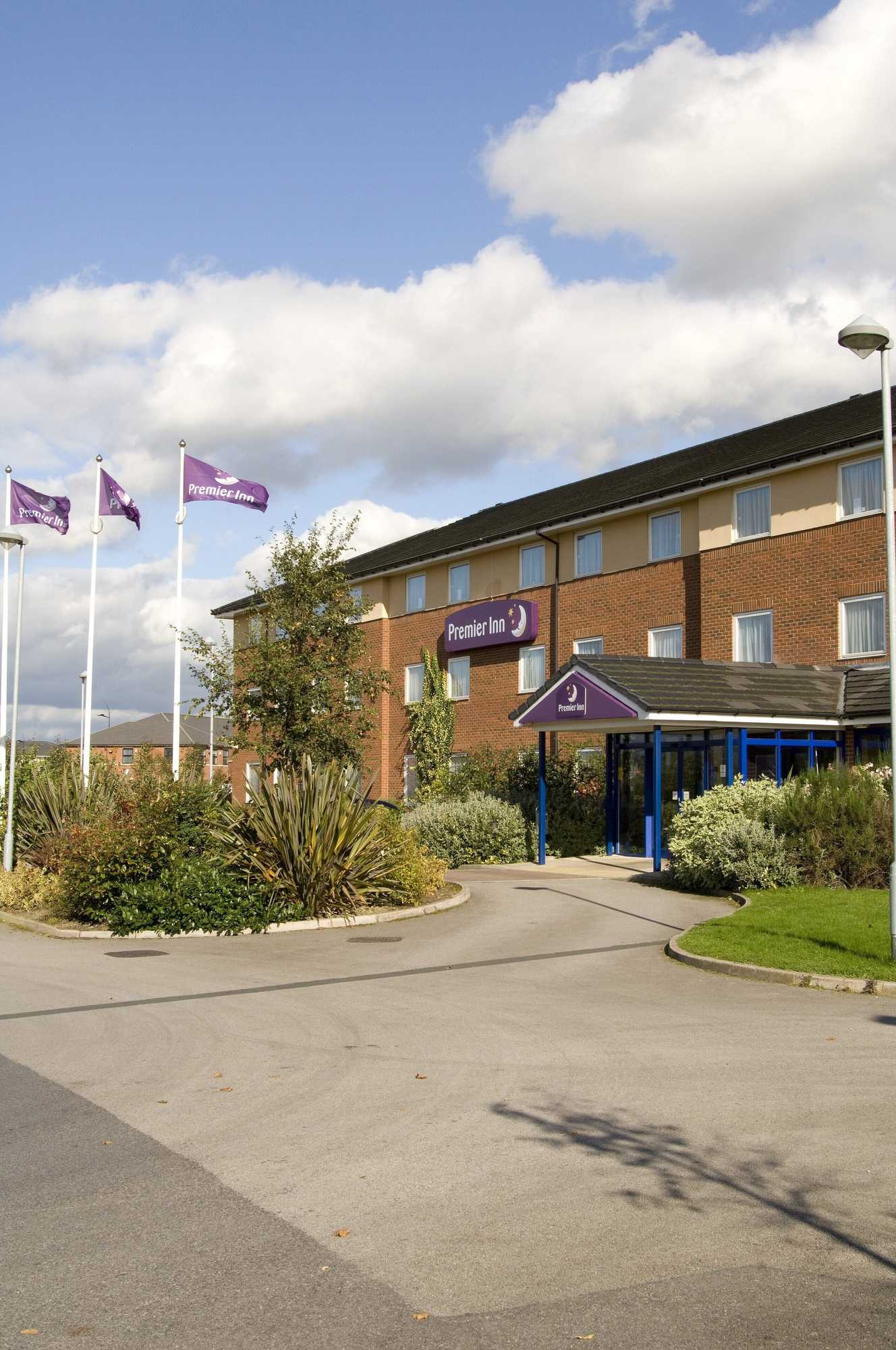 Gift card for Premier Inn Wakefield South (m1, Jct39) Gift card for Premier Inn Wakefield South (m1, Jct39)