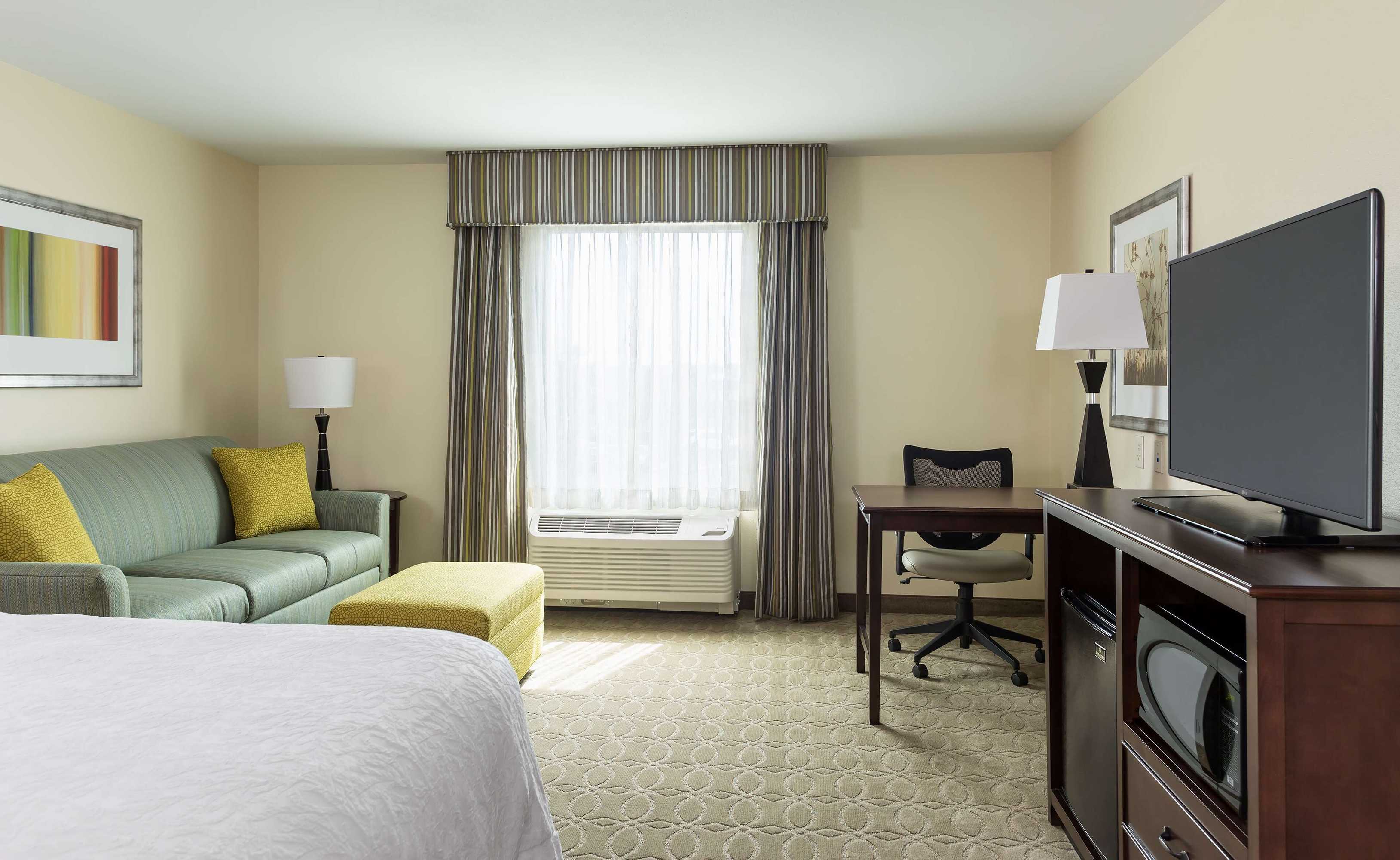 Gift card for Hampton Inn & Suites Philadelphia Montgomeryville Gift card for Hampton Inn & Suites Philadelphia Montgomeryville