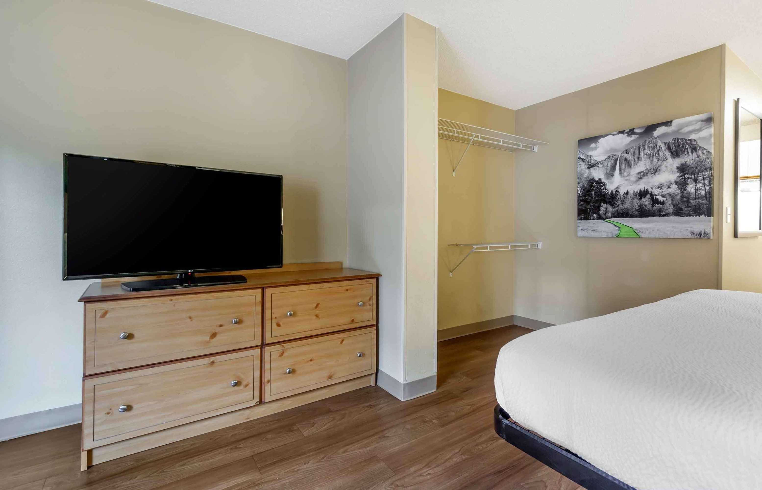 Gift card for Extended Stay America Suites Seattle Bellevue Factoria Gift card for Extended Stay America Suites Seattle Bellevue Factoria