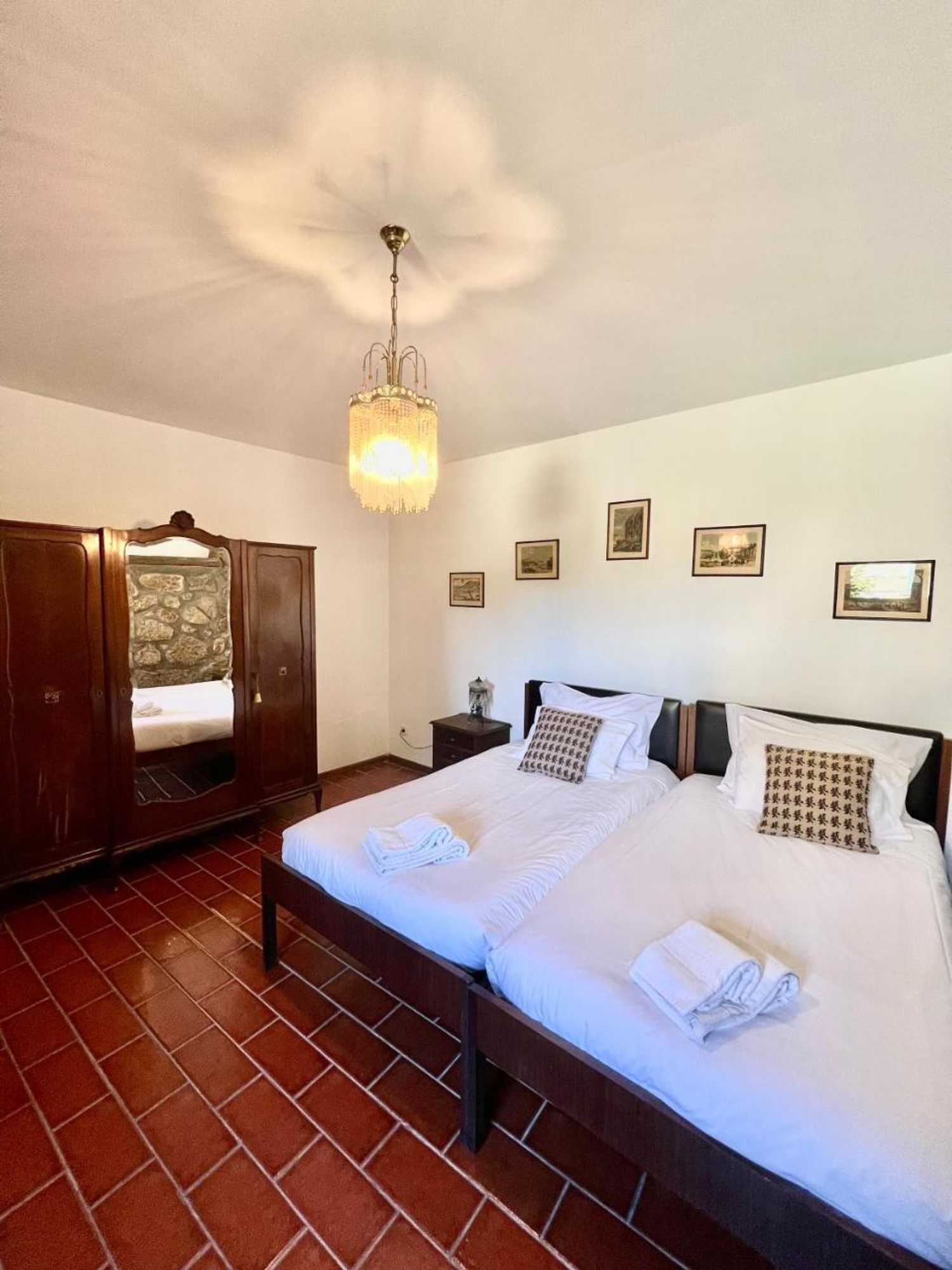 Gift card for Quinta do Casarão by Vinteoito - Casa de Campo Com Piscina