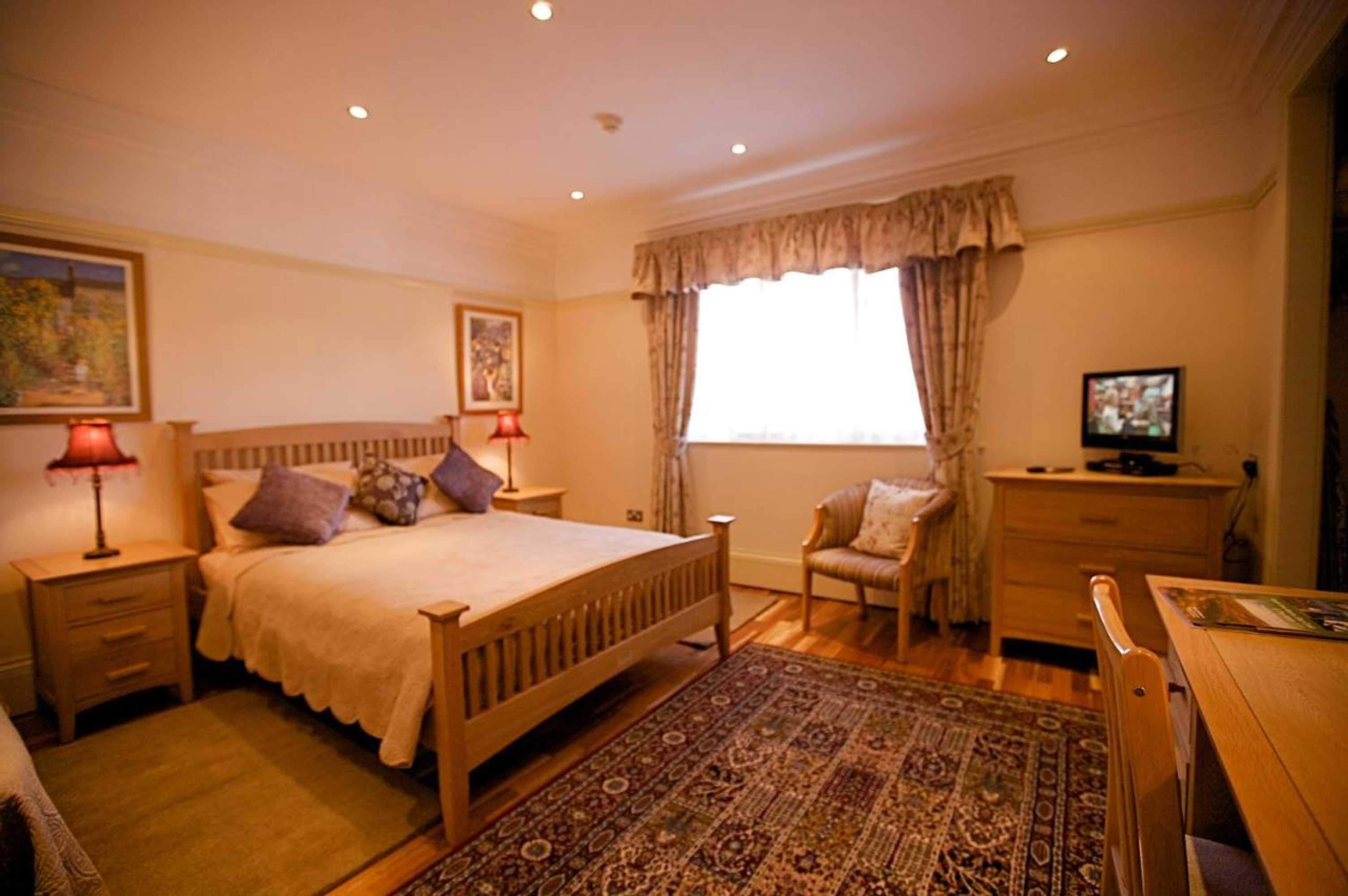 Gift card for Acorn Guest House in Hull