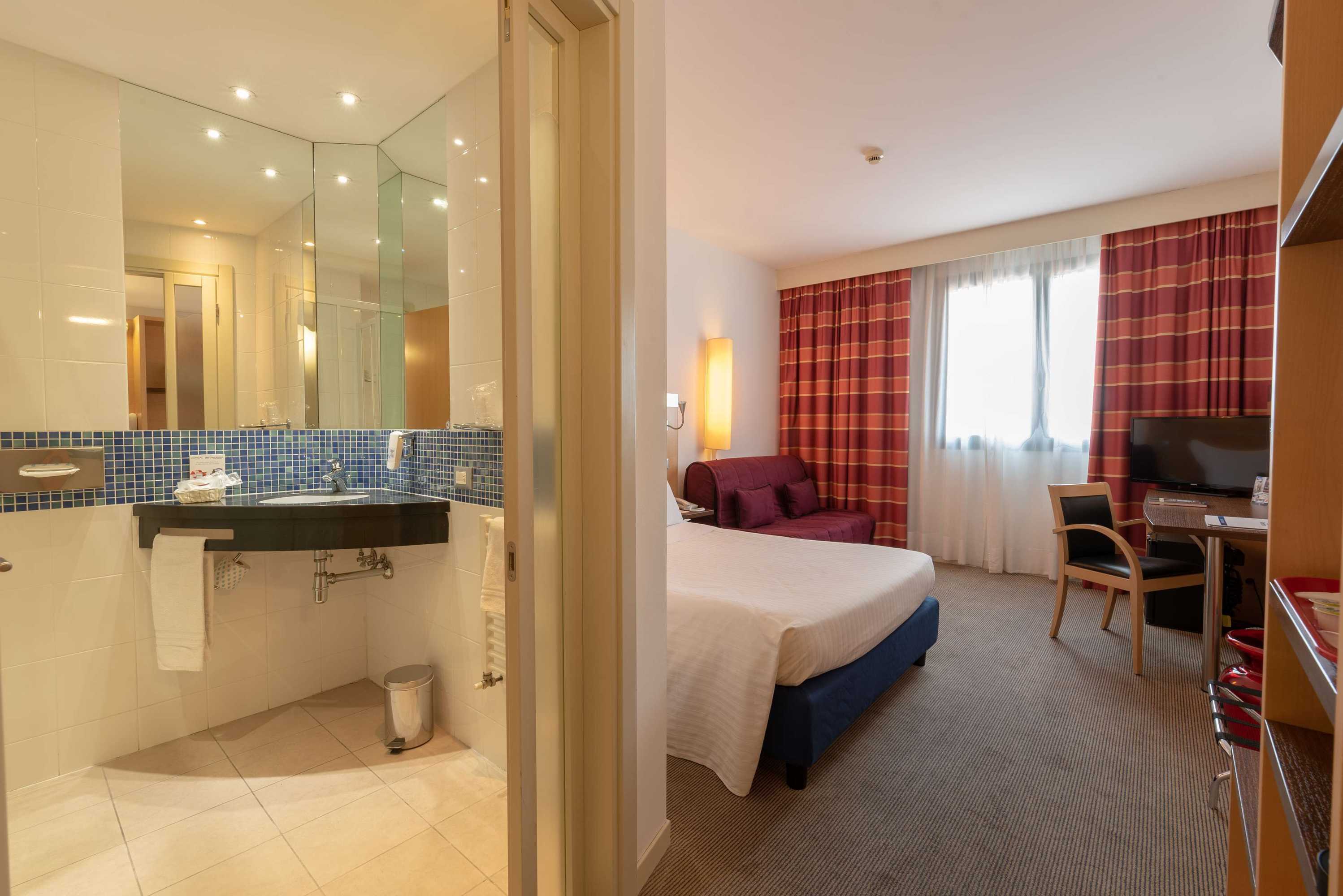 Gift card for Best Western Palace Inn Hotel Gift card for Best Western Palace Inn Hotel