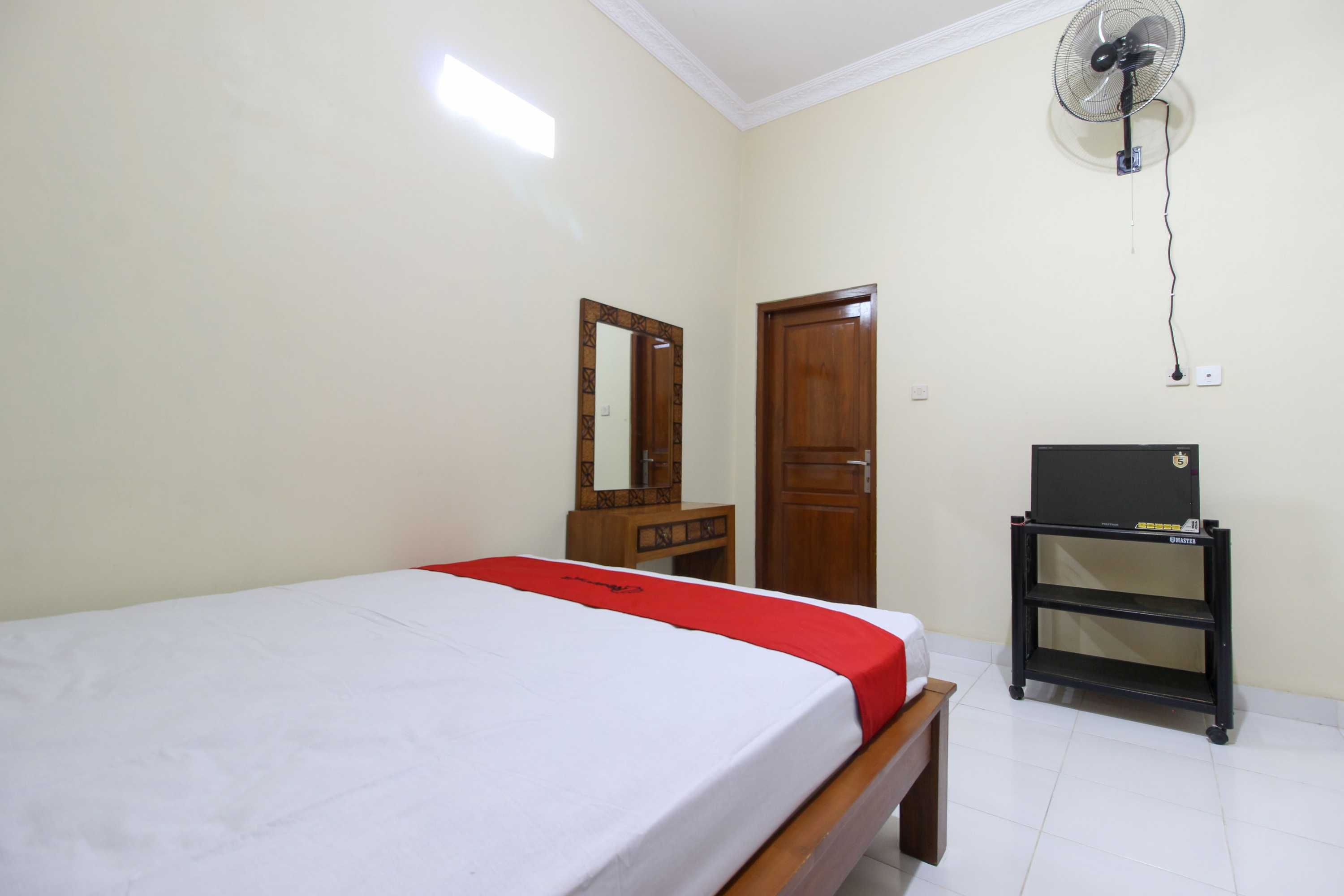Gift card for Reddoorz Near Candi Ratu Boko Gift card for Reddoorz Near Candi Ratu Boko
