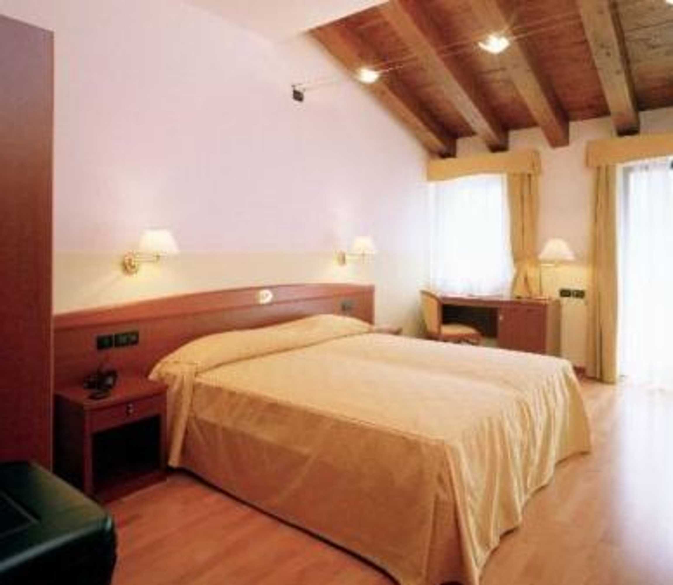 Gift card for Hotel Ristorante Pedrocchi Gift card for Hotel Ristorante Pedrocchi