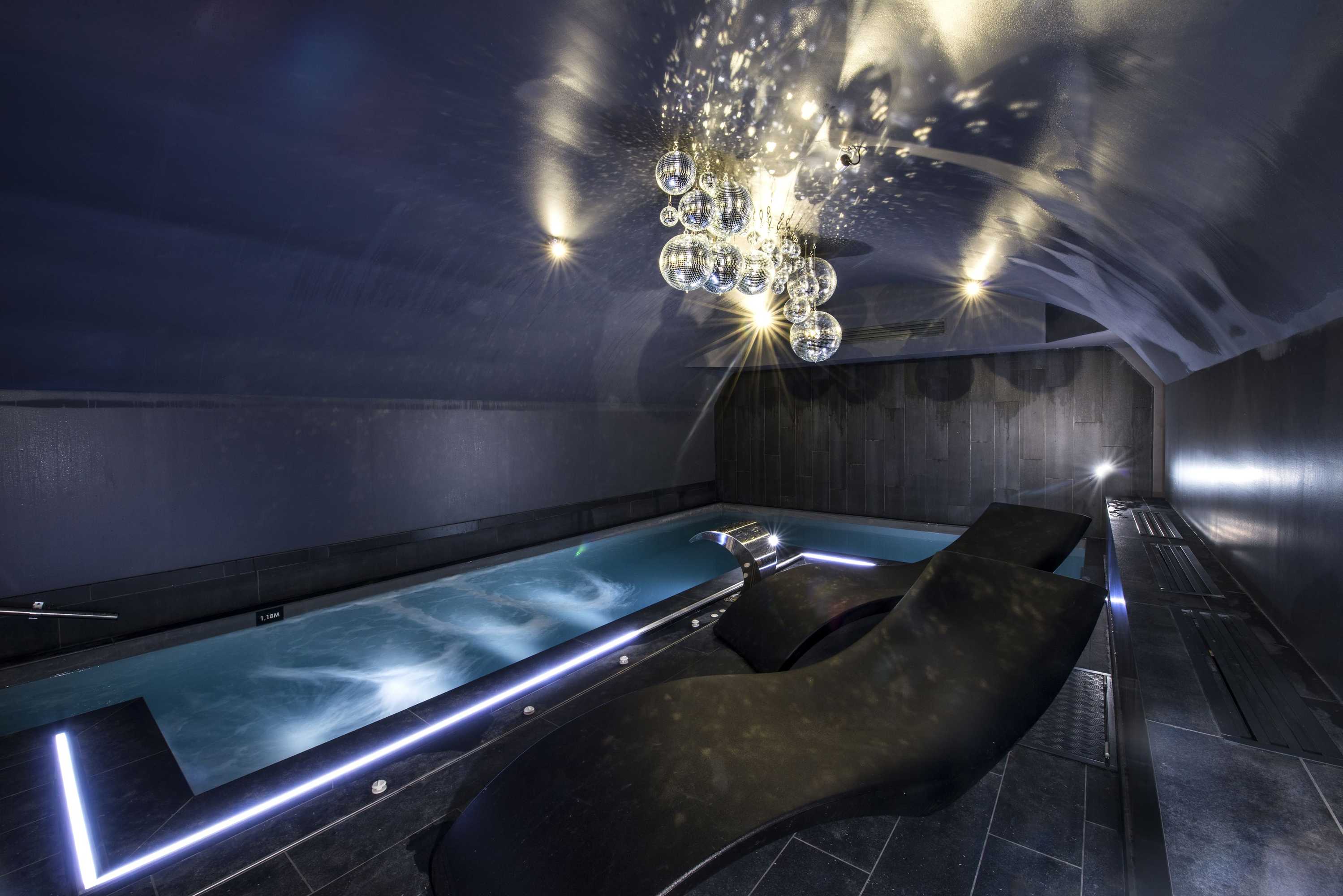 Gift card for Vertigo Hotel, Dijon, a Member of Design Hotels Gift card for Vertigo Hotel, Dijon, a Member of Design Hotels