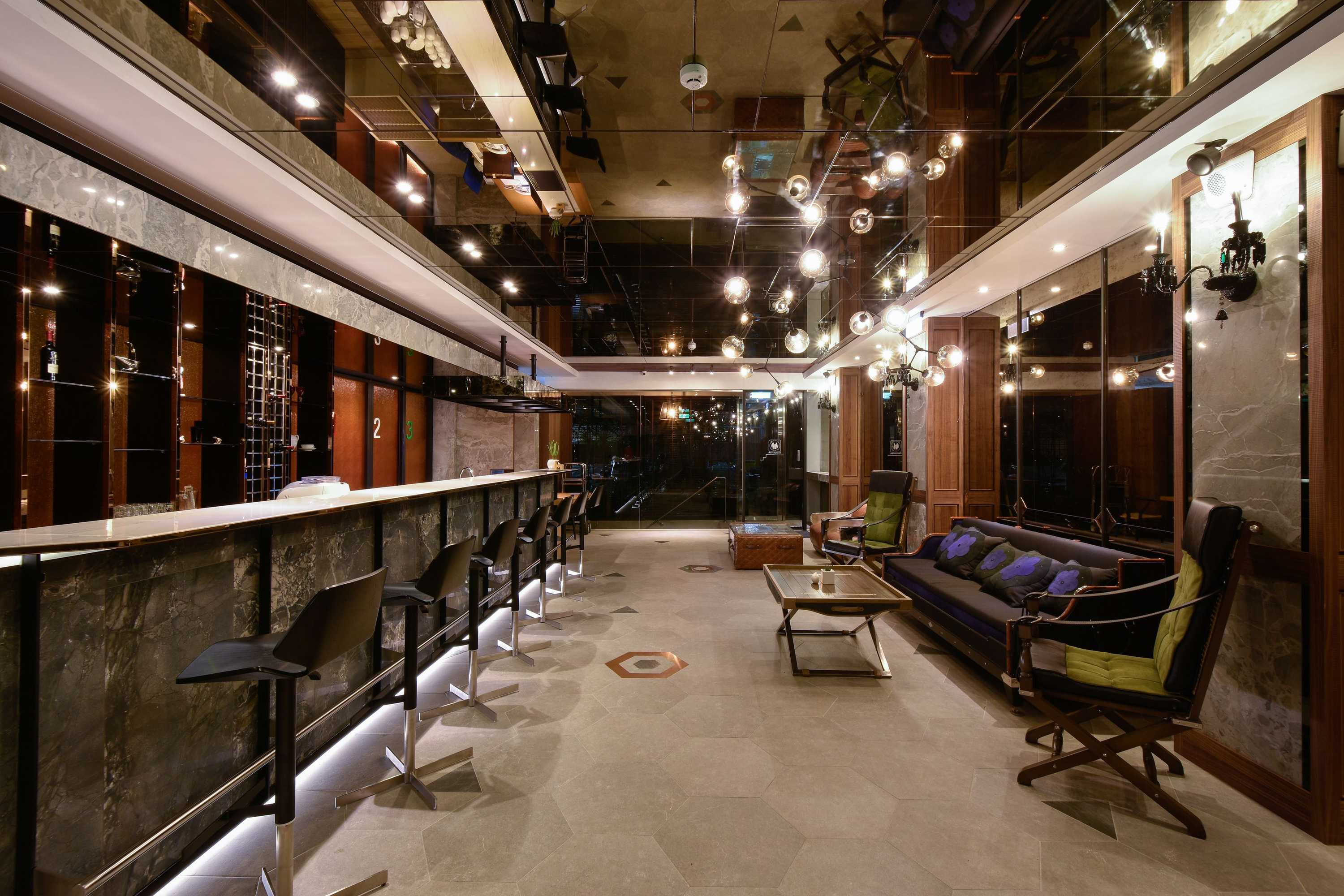 Gift card for 3 Door Hotel