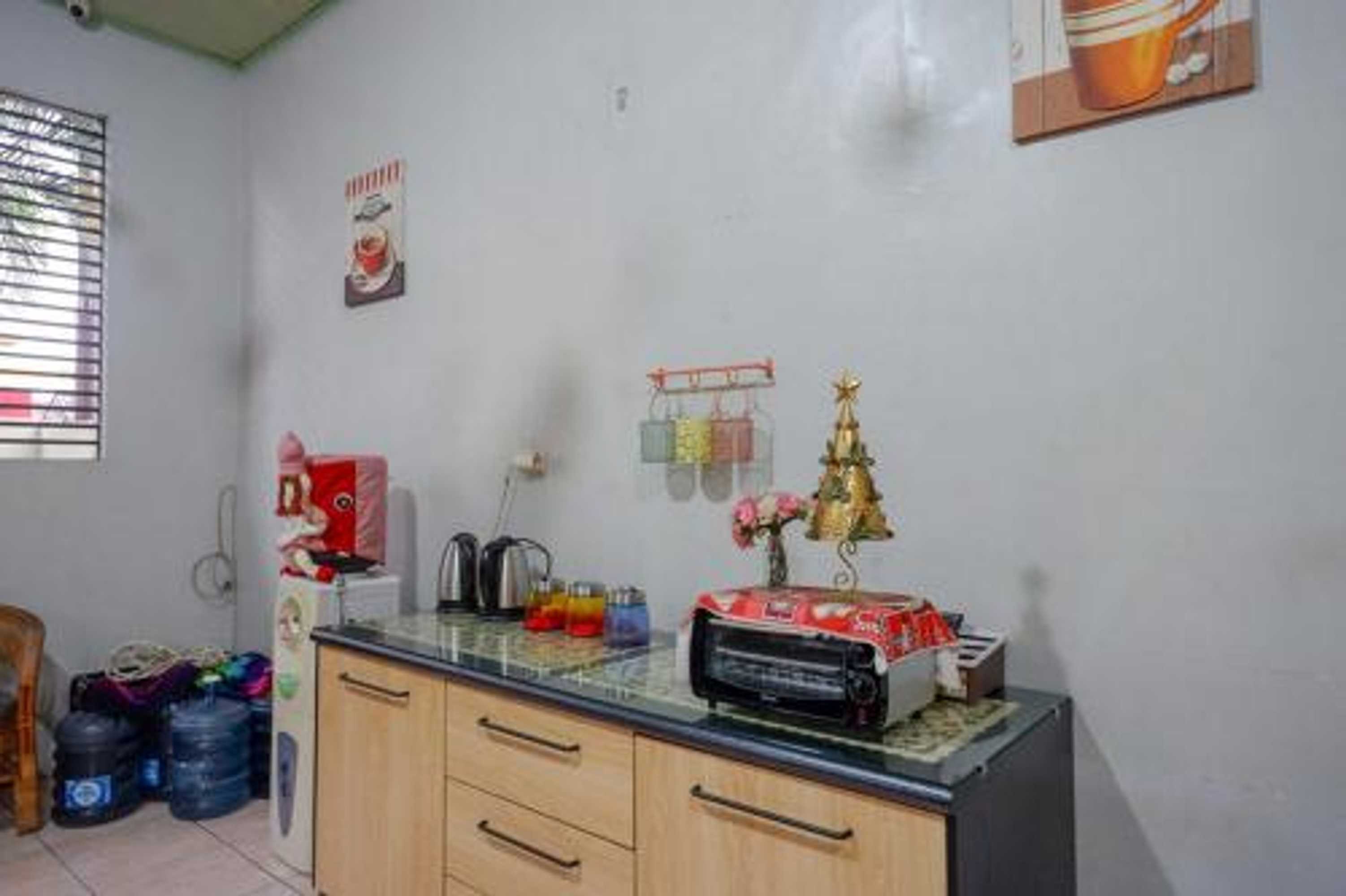 Gift card for Reddoorz Syariah @ Sunan Bonang Magelang Gift card for Reddoorz Syariah @ Sunan Bonang Magelang