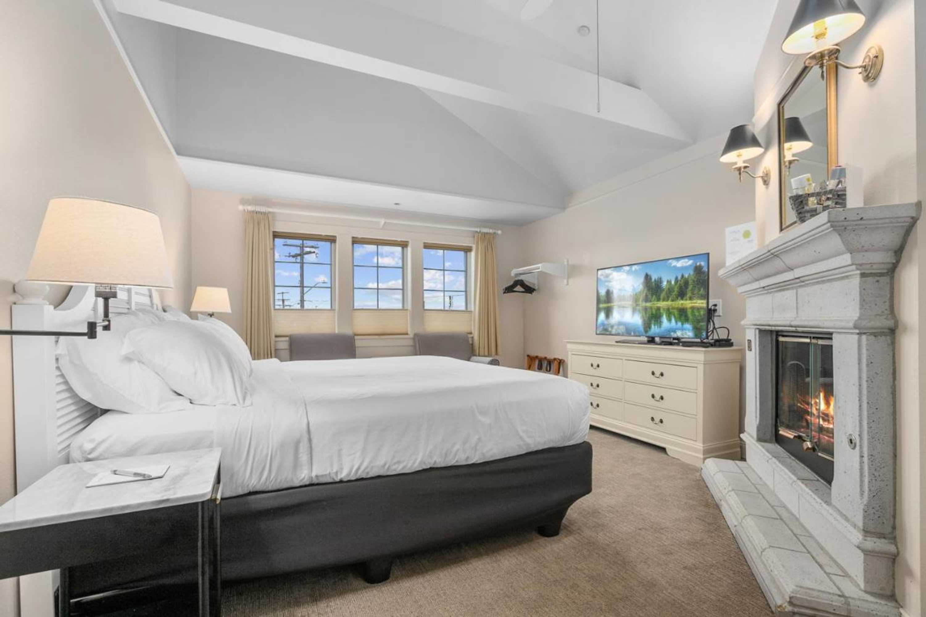 Gift card for Saratoga Inn