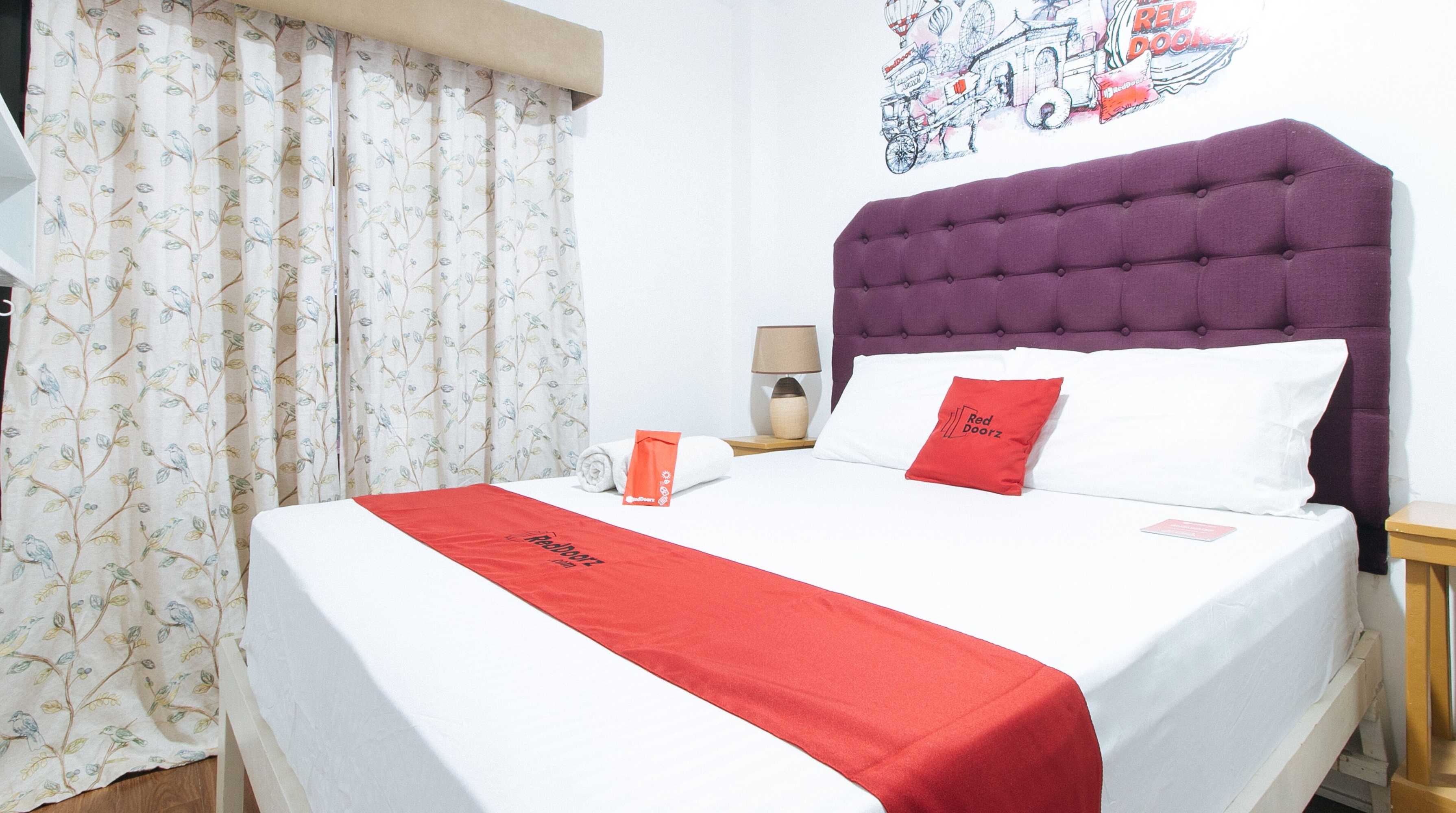 Gift card for Reddoorz Plus @ Ruby Las Pinas Weekly Stay Gift card for Reddoorz Plus @ Ruby Las Pinas Weekly Stay