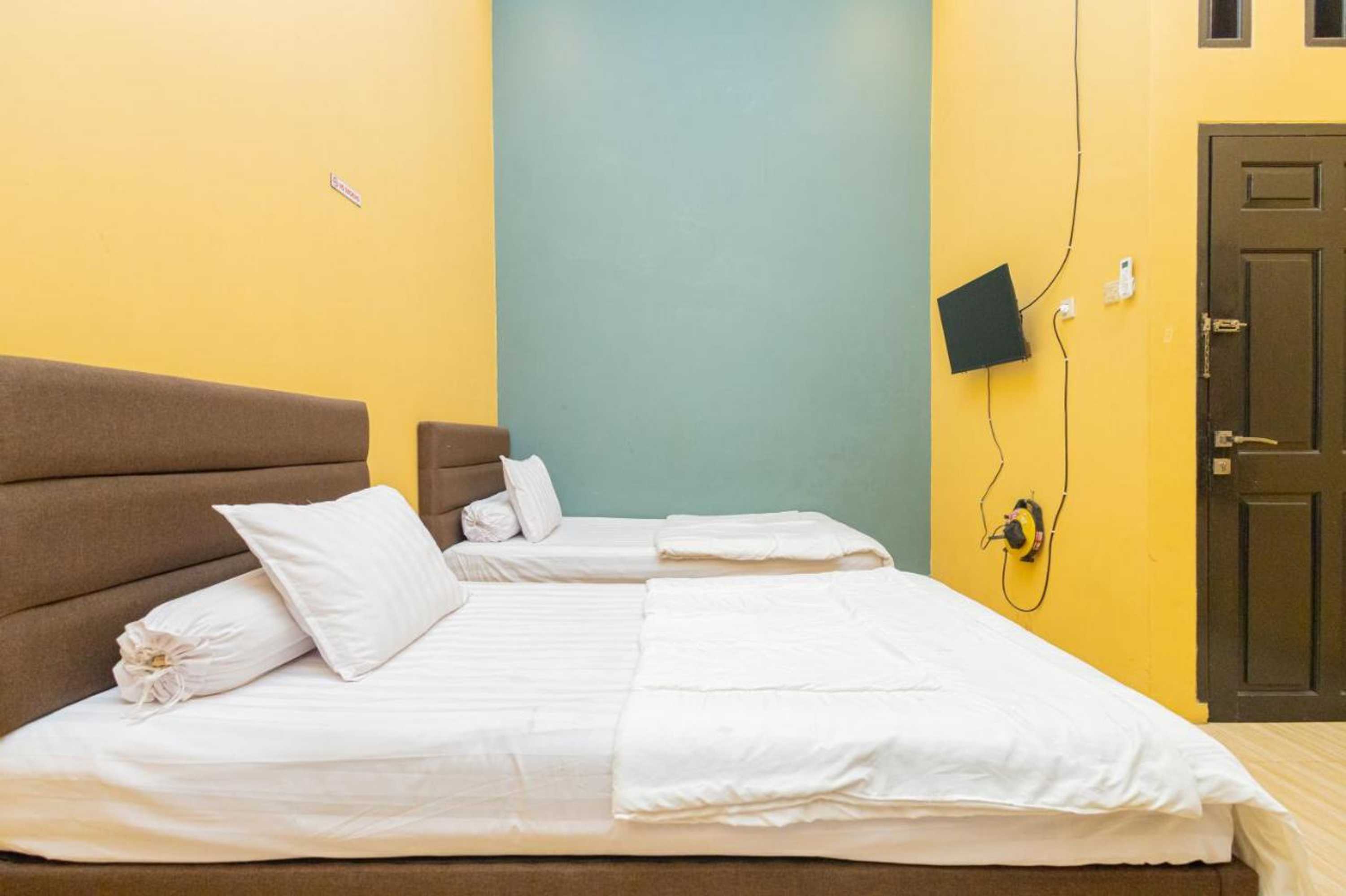 Gift card for Boss Residence Serang Mitra Reddoorz