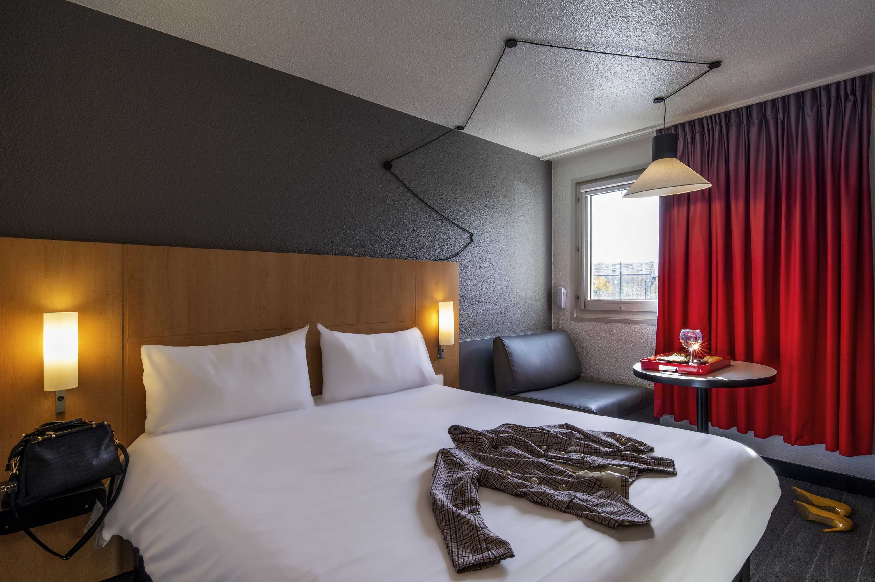 Gift card for Ibis Cergy Pontoise Le Port Gift card for Ibis Cergy Pontoise Le Port