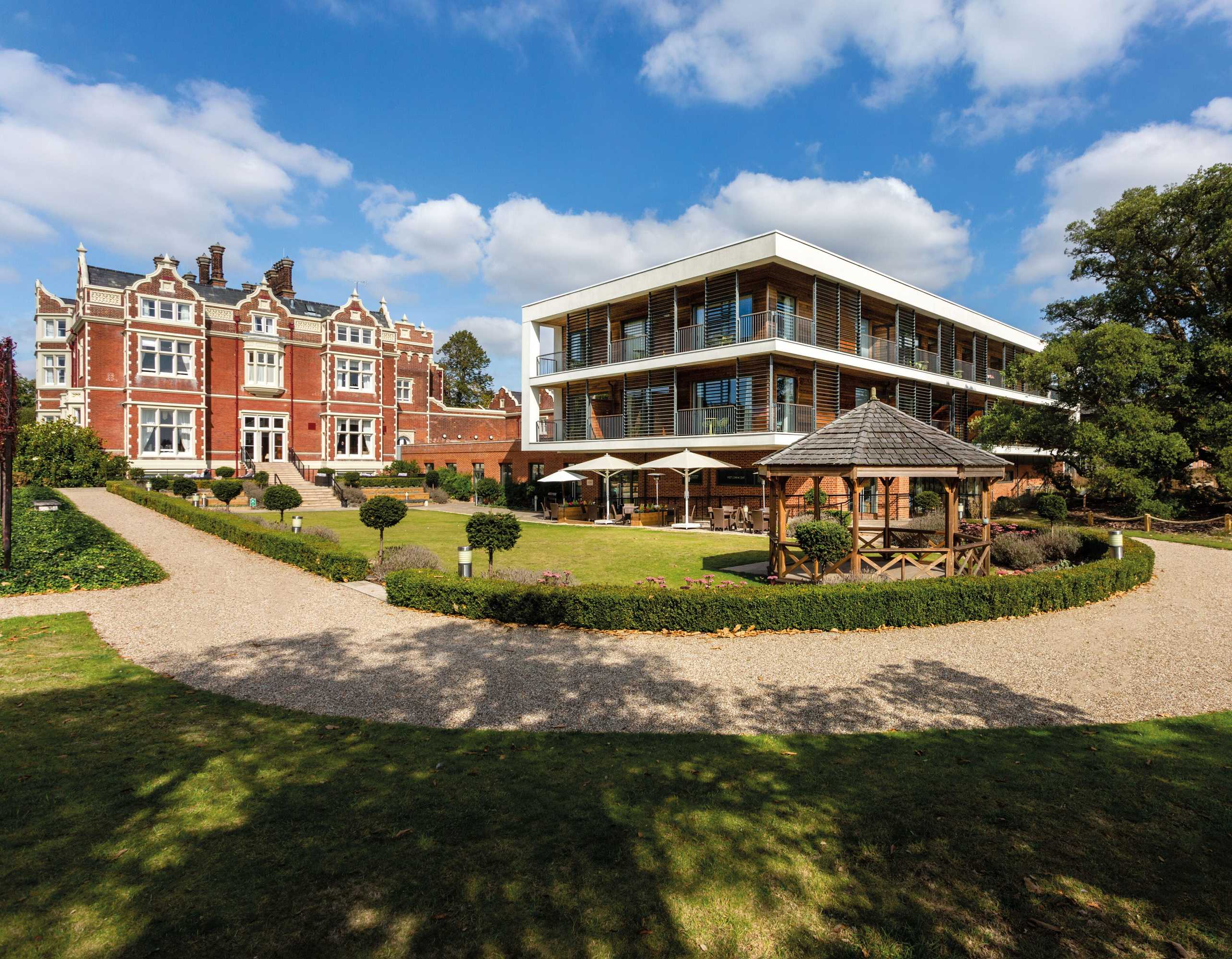 Gift card for Wivenhoe House Hotel Gift card for Wivenhoe House Hotel