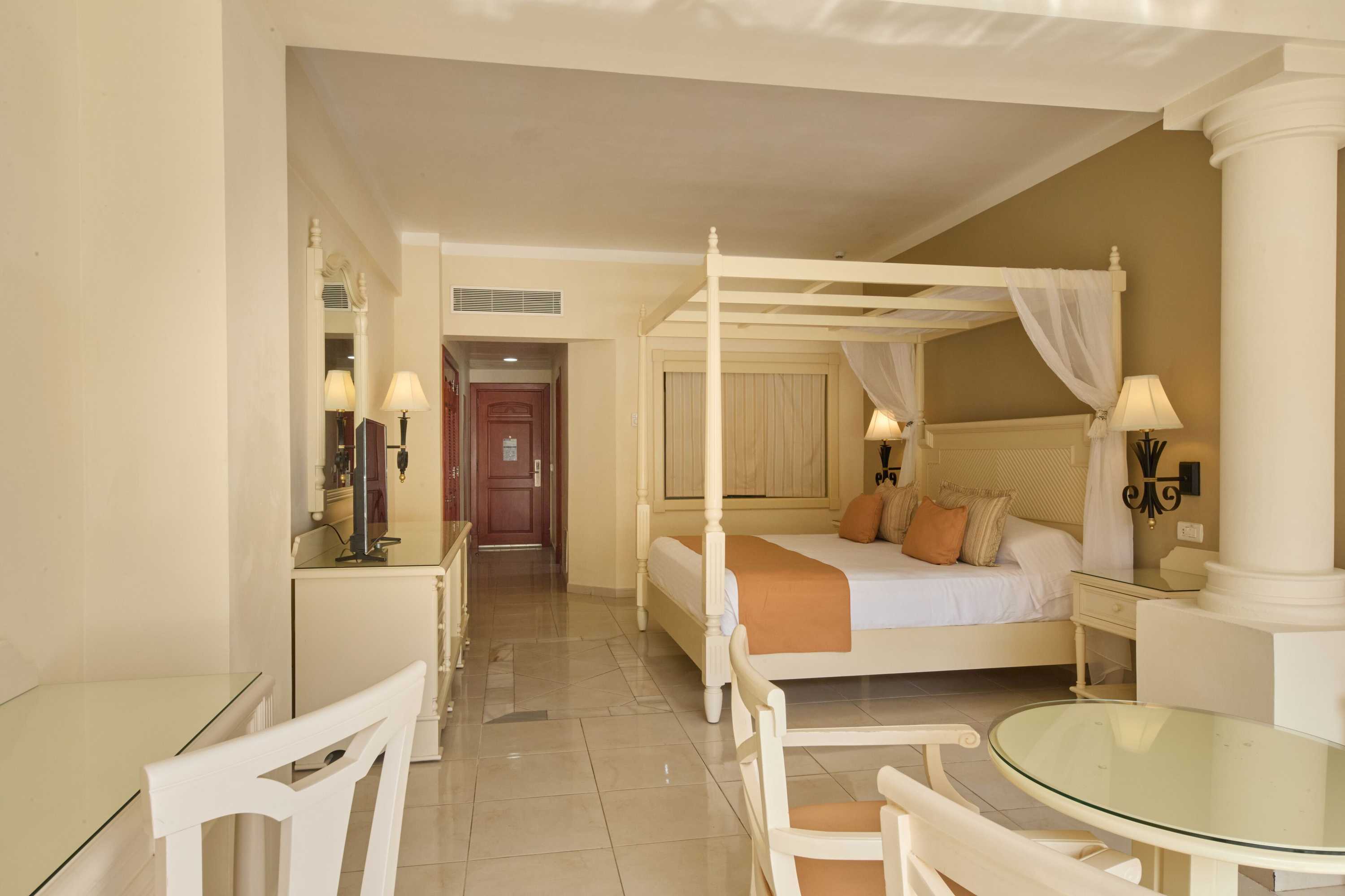Gift card for Bahia Principe Luxury Runaway Bay - Adults Only - All Inclusive Gift card for Bahia Principe Luxury Runaway Bay - Adults Only - All Inclusive
