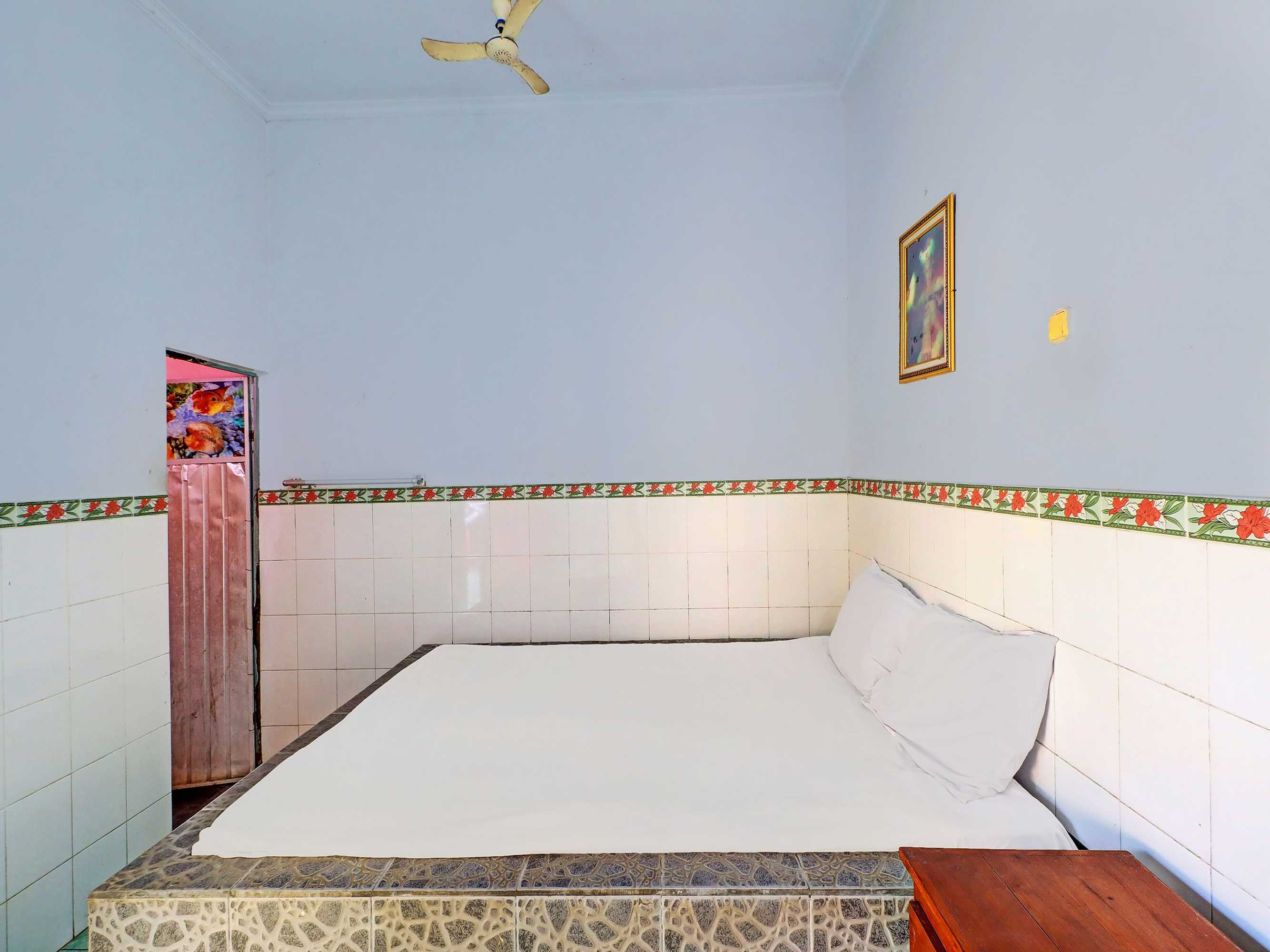 Gift card for Spot ON 92399 Hotel Sekar Jagat Near Pantai Baluk Rening Gift card for Spot ON 92399 Hotel Sekar Jagat Near Pantai Baluk Rening