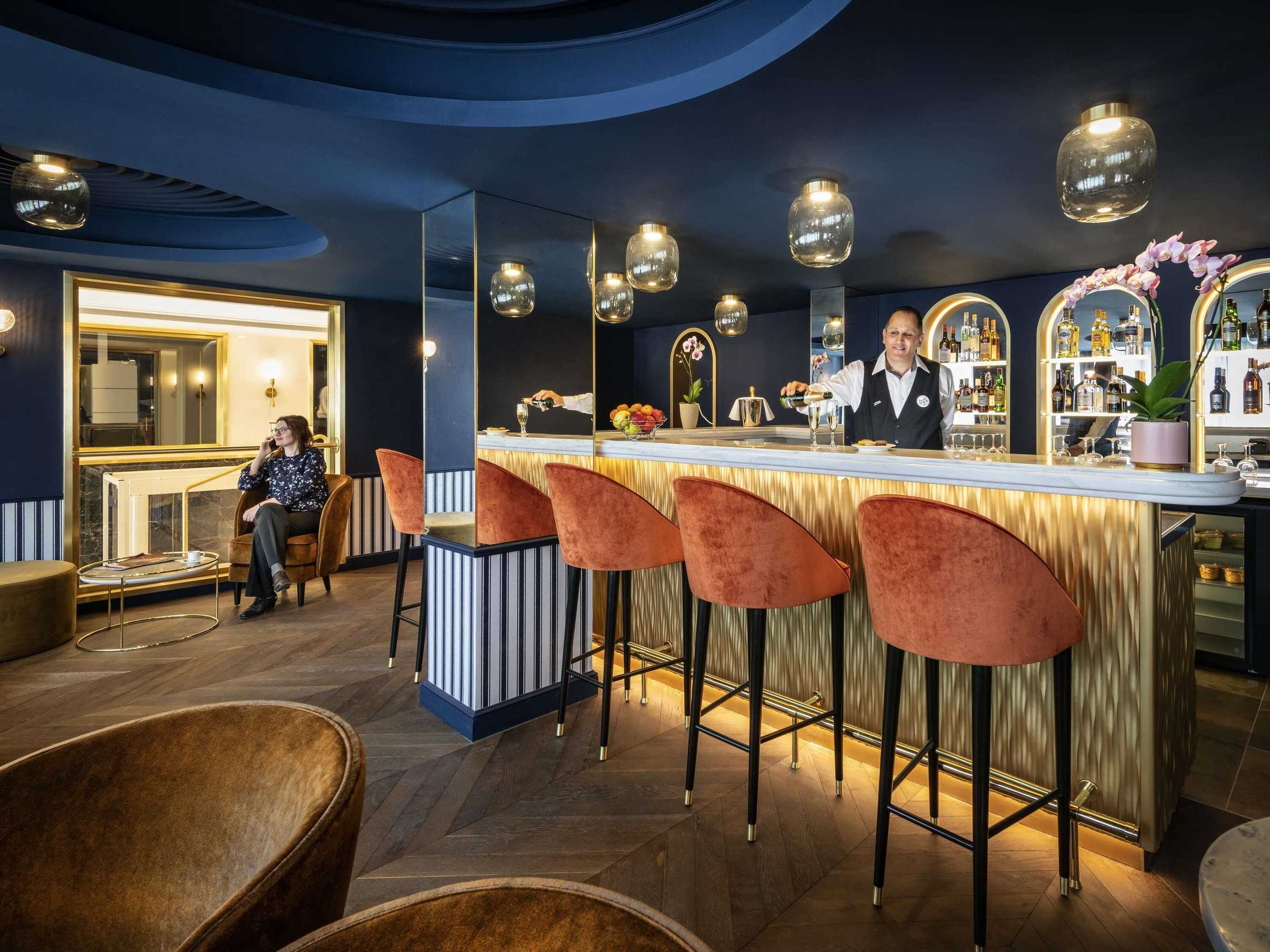 Gift card for Mercure Versailles Paris Ouest Gift card for Mercure Versailles Paris Ouest