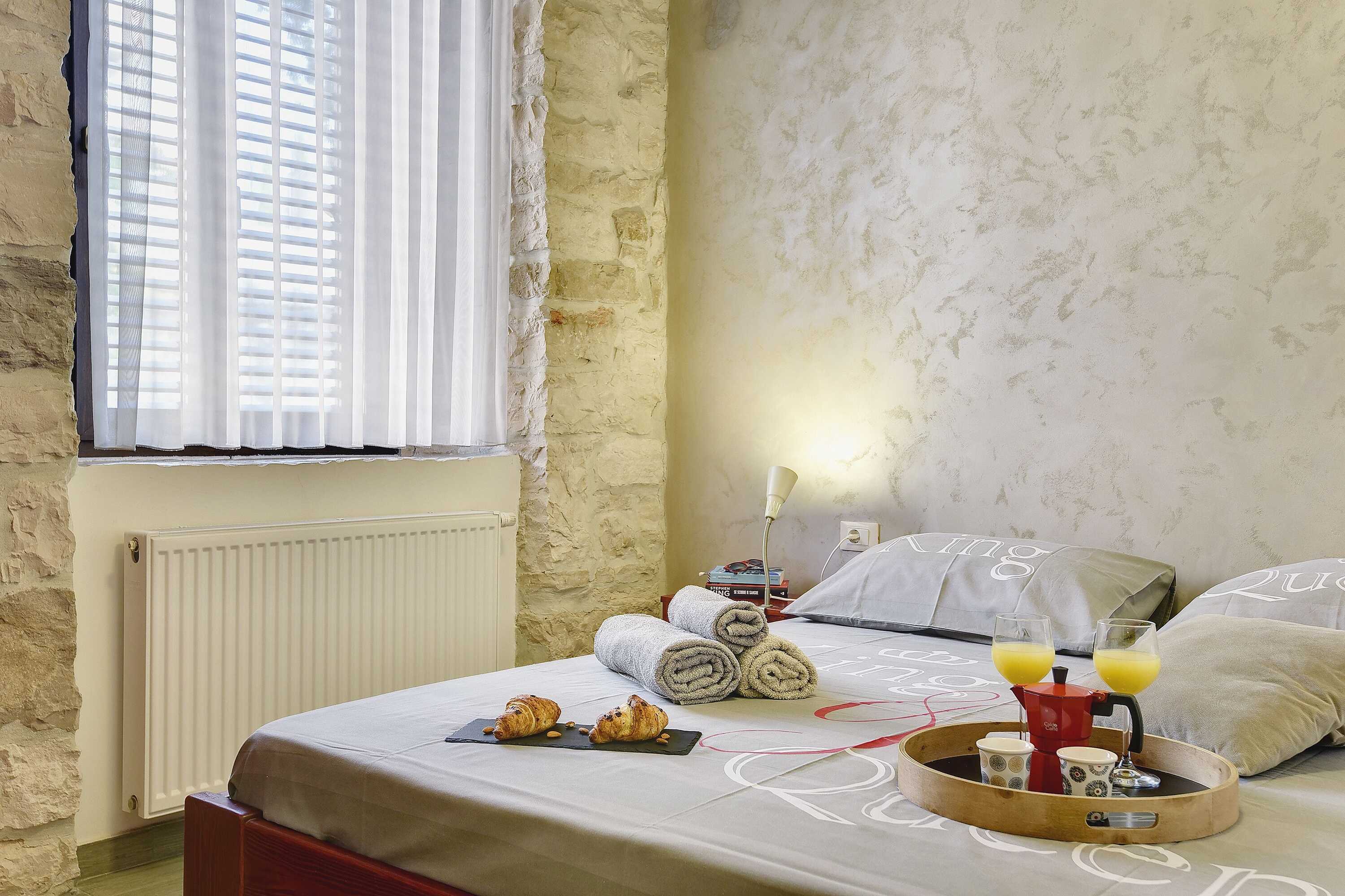 Gift card for Mimoza Old Town Pula Apartments Gift card for Mimoza Old Town Pula Apartments