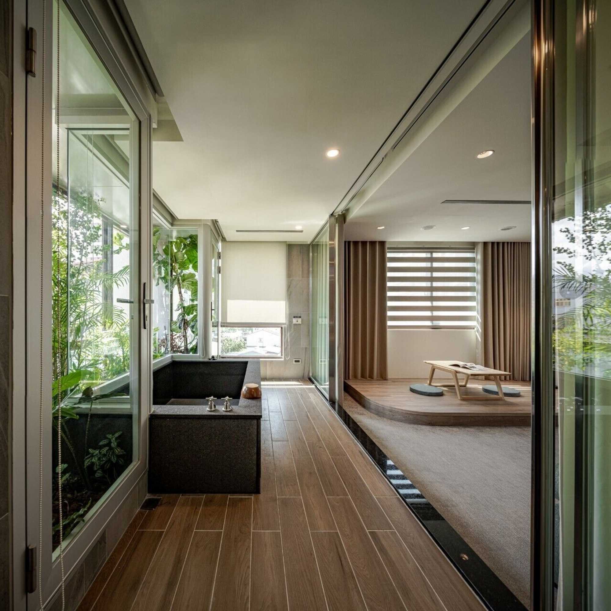 Gift card for Guan Xiang Century