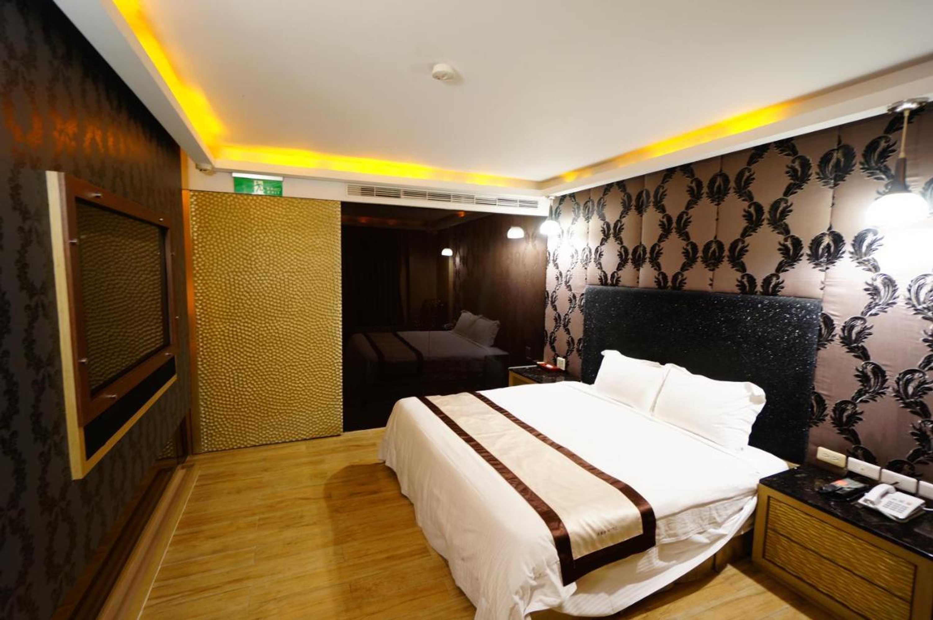 Gift card for 荷村 Motel