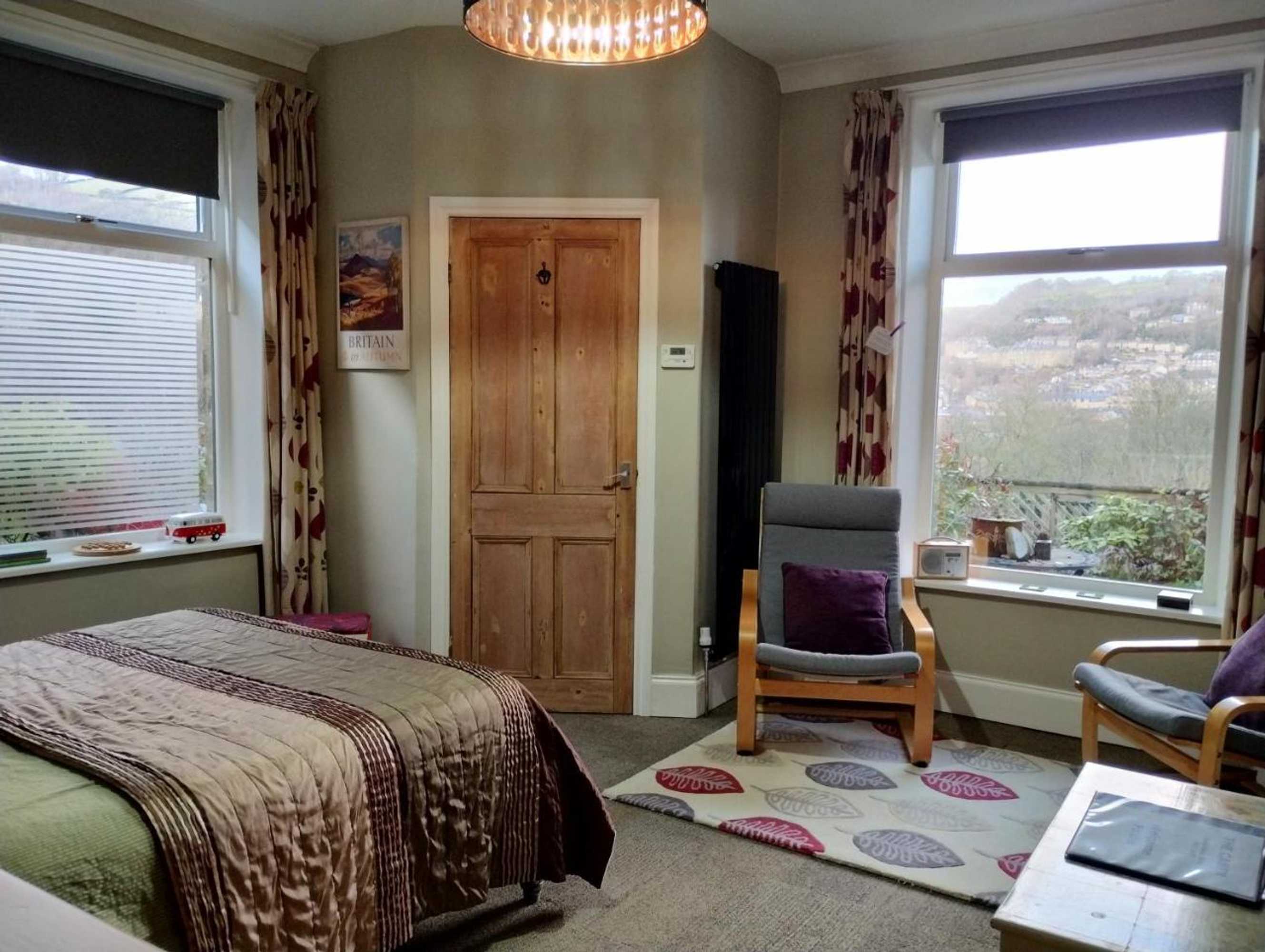 Gift card for The Cabin - Great Views, Garden, Netflix, Near Town