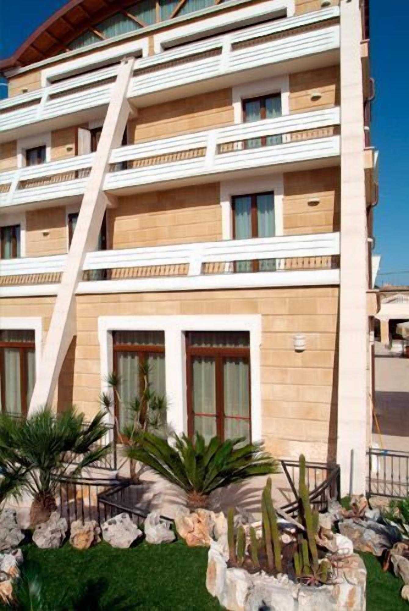 Gift card for Unico Albatres Palace Salento Gift card for Unico Albatres Palace Salento