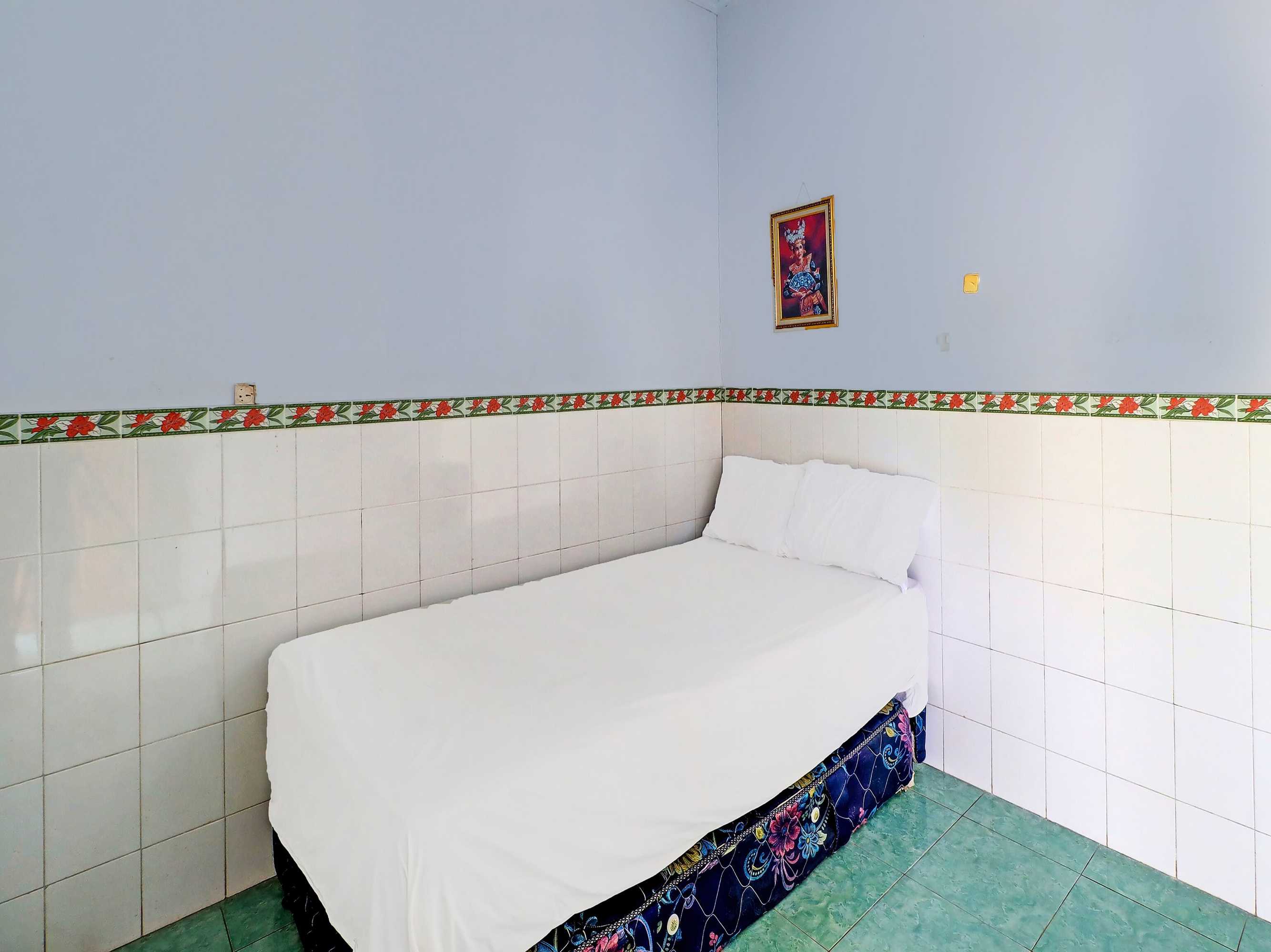 Gift card for Spot ON 92399 Hotel Sekar Jagat Near Pantai Baluk Rening Gift card for Spot ON 92399 Hotel Sekar Jagat Near Pantai Baluk Rening