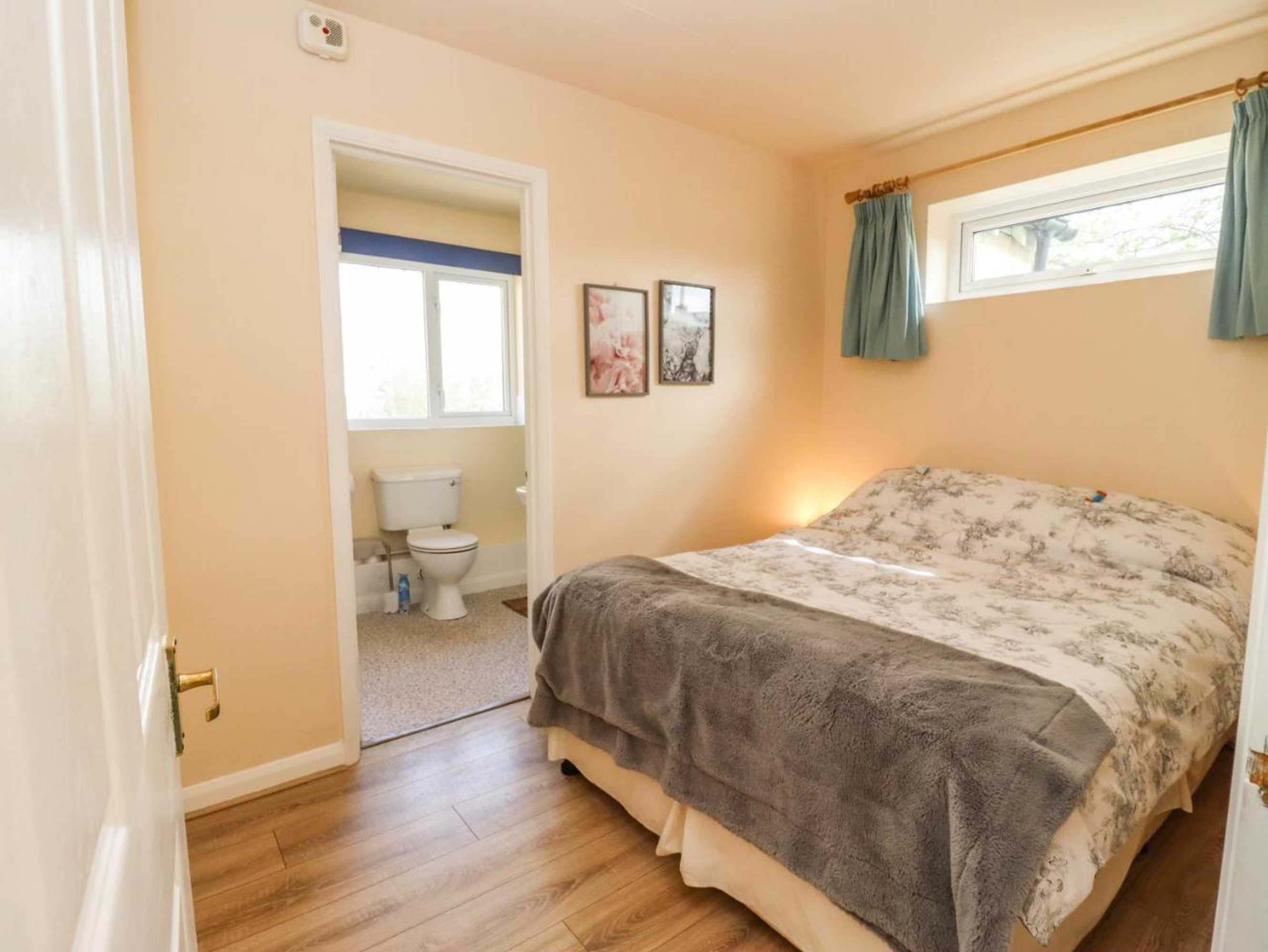 Gift card for Straw Paddock Cottage