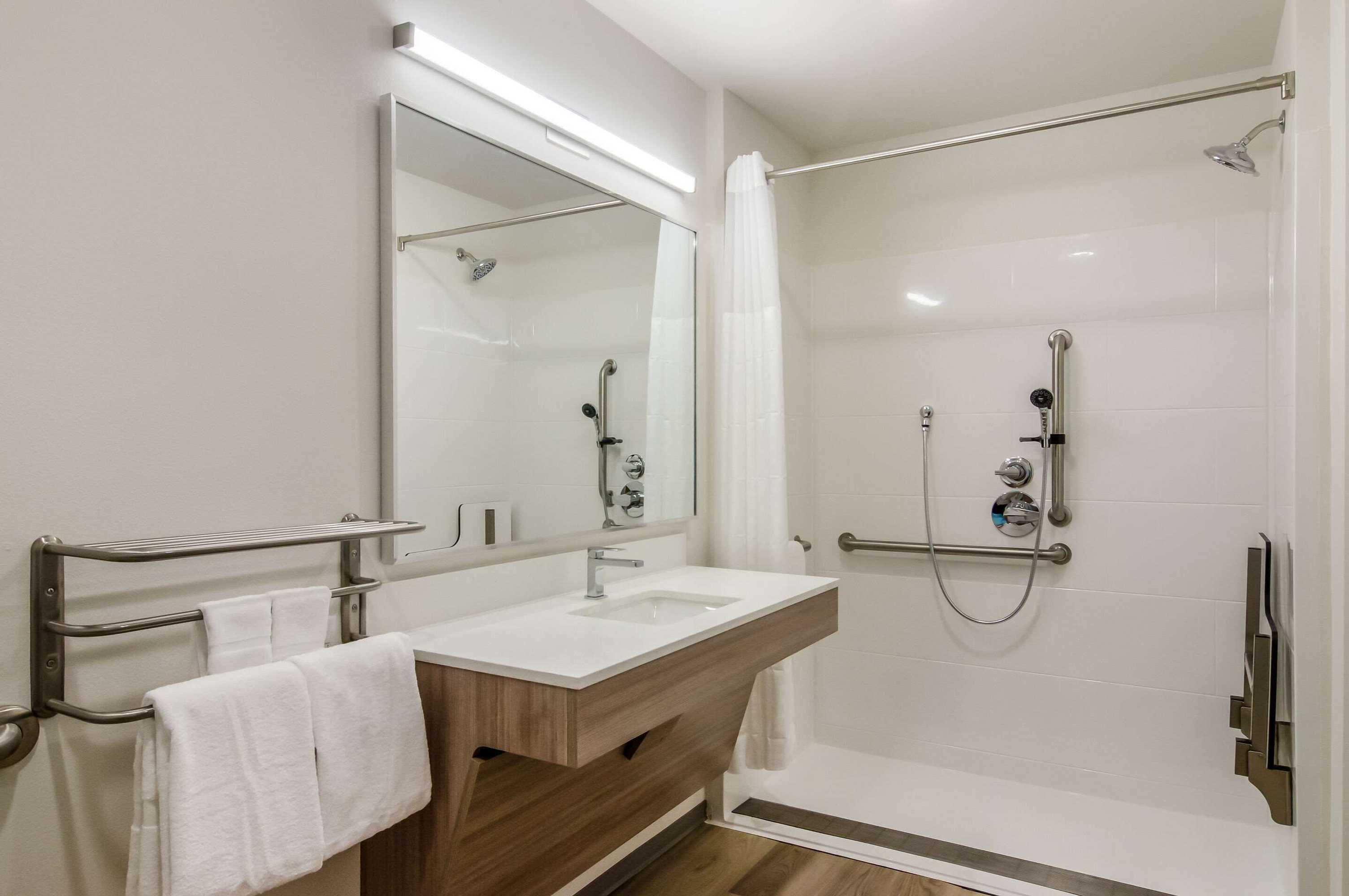 Gift card for Woodspring Suites Tacoma - Lakewood