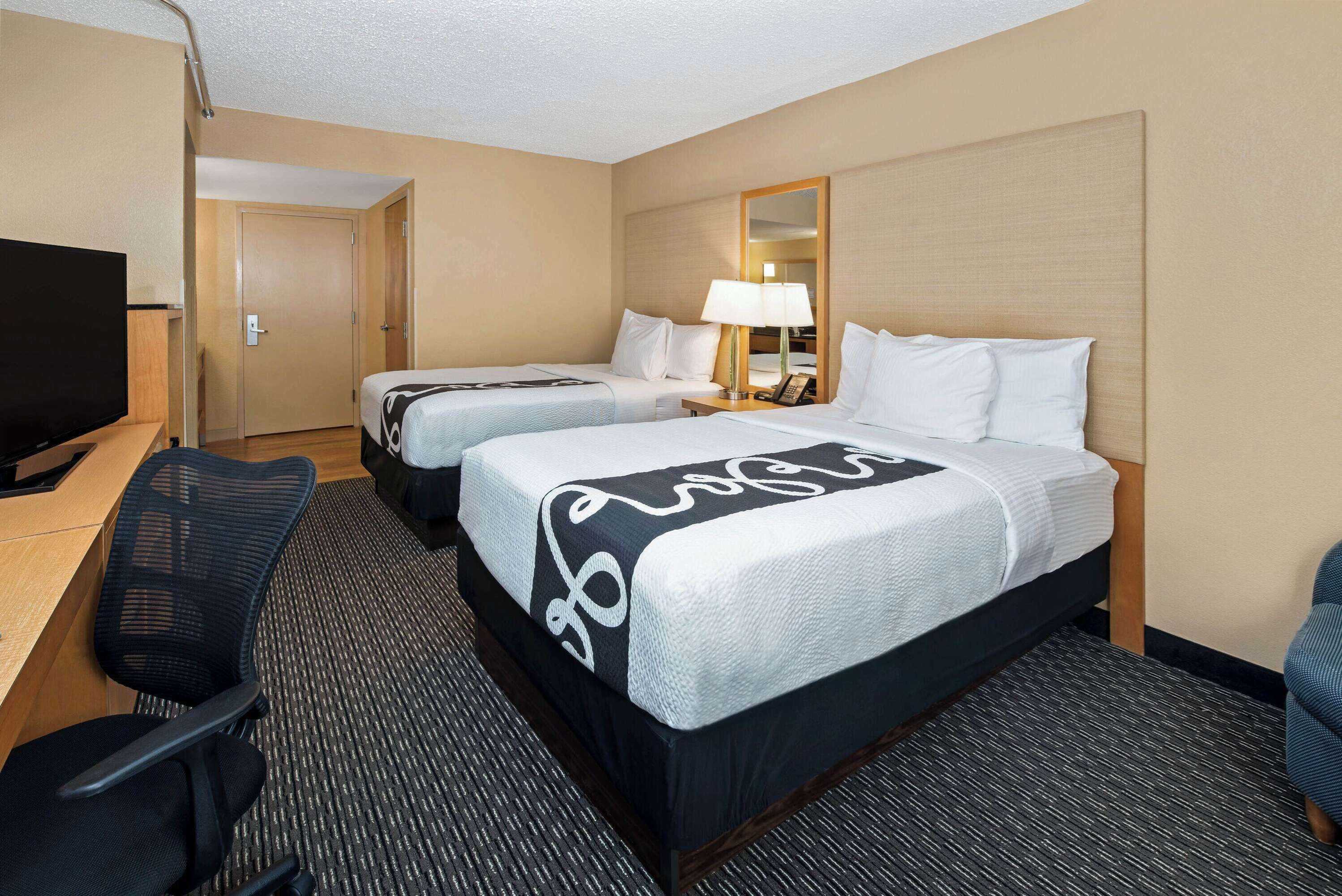 Gift card for La Quinta Inn & Suites by Wyndham West Palm Beach Airport Gift card for La Quinta Inn & Suites by Wyndham West Palm Beach Airport