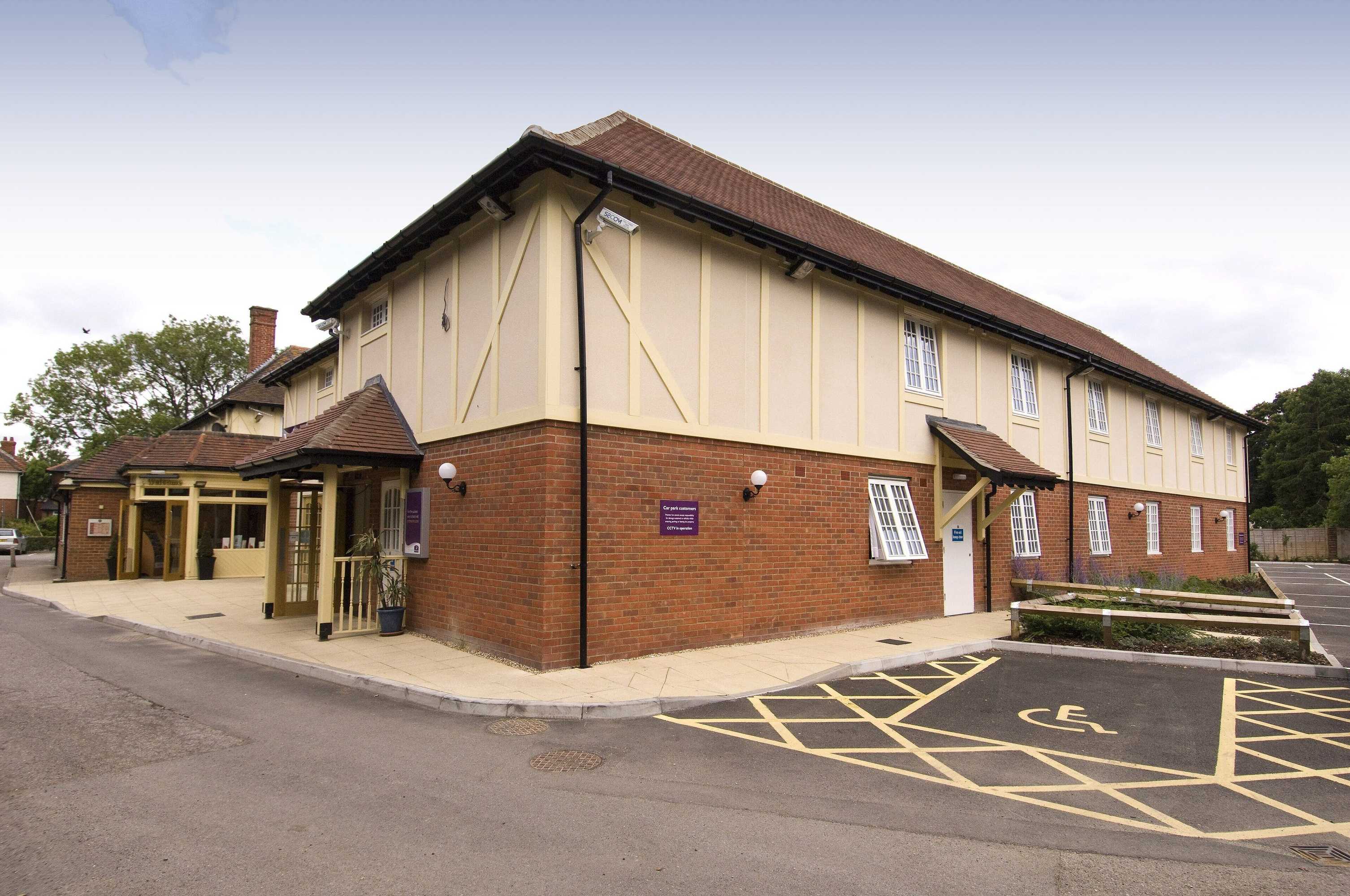 Gift card for Premier Inn Lymington (new Forest, Hordle) Gift card for Premier Inn Lymington (new Forest, Hordle)
