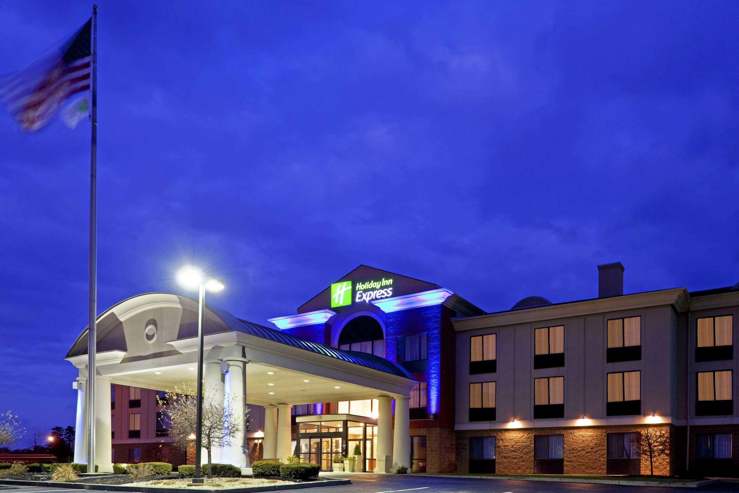 Gift card for Holiday Inn Express & Suites East Greenbush (albany-Skyline) by Ihg Gift card for Holiday Inn Express & Suites East Greenbush (albany-Skyline) by Ihg
