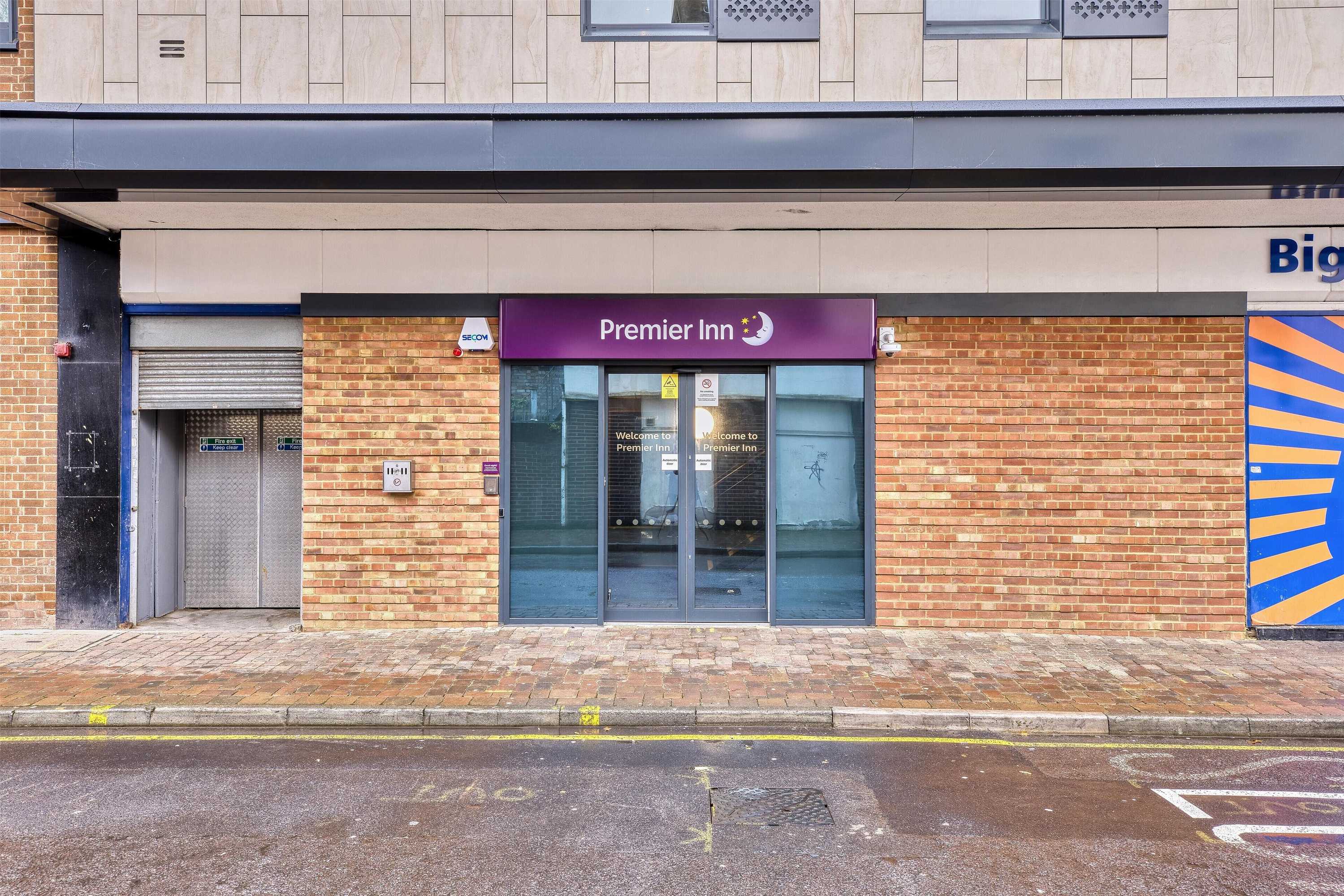 Gift card for Premier Inn London Romford Town Centre Gift card for Premier Inn London Romford Town Centre