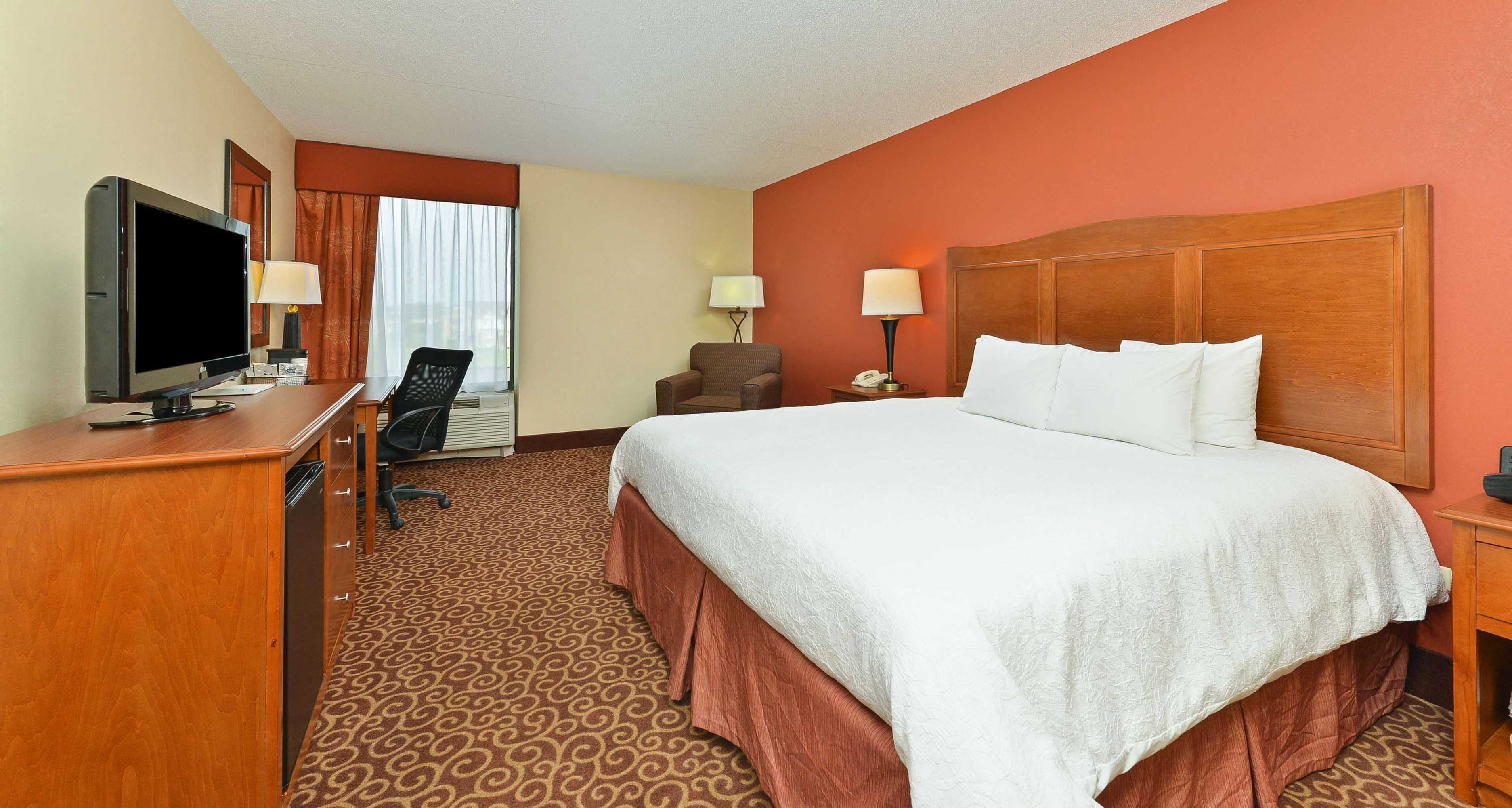 Gift card for Hampton Inn Chicago-Carol Stream Gift card for Hampton Inn Chicago-Carol Stream